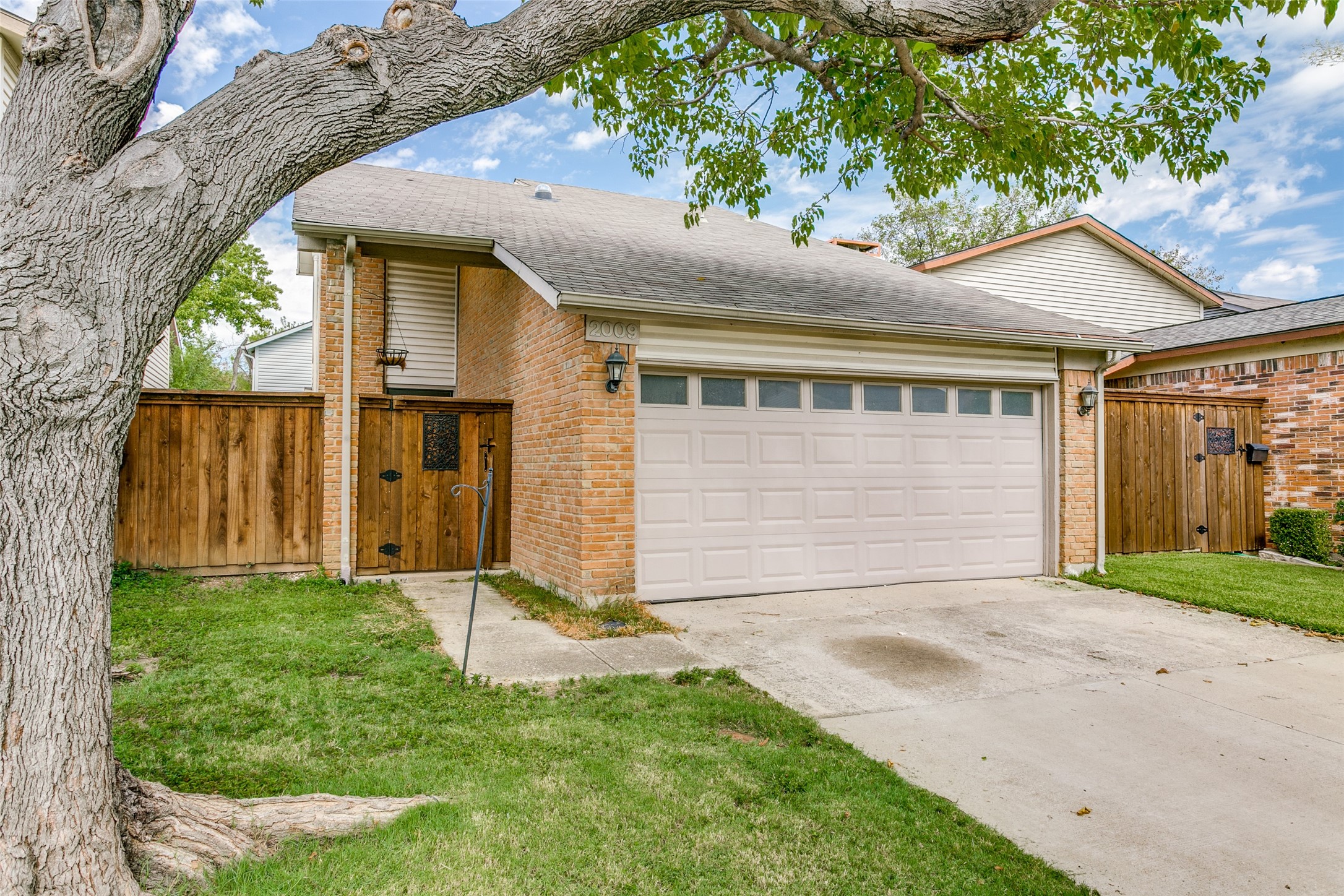 2009 Via Miramonte Carrollton TX 75006