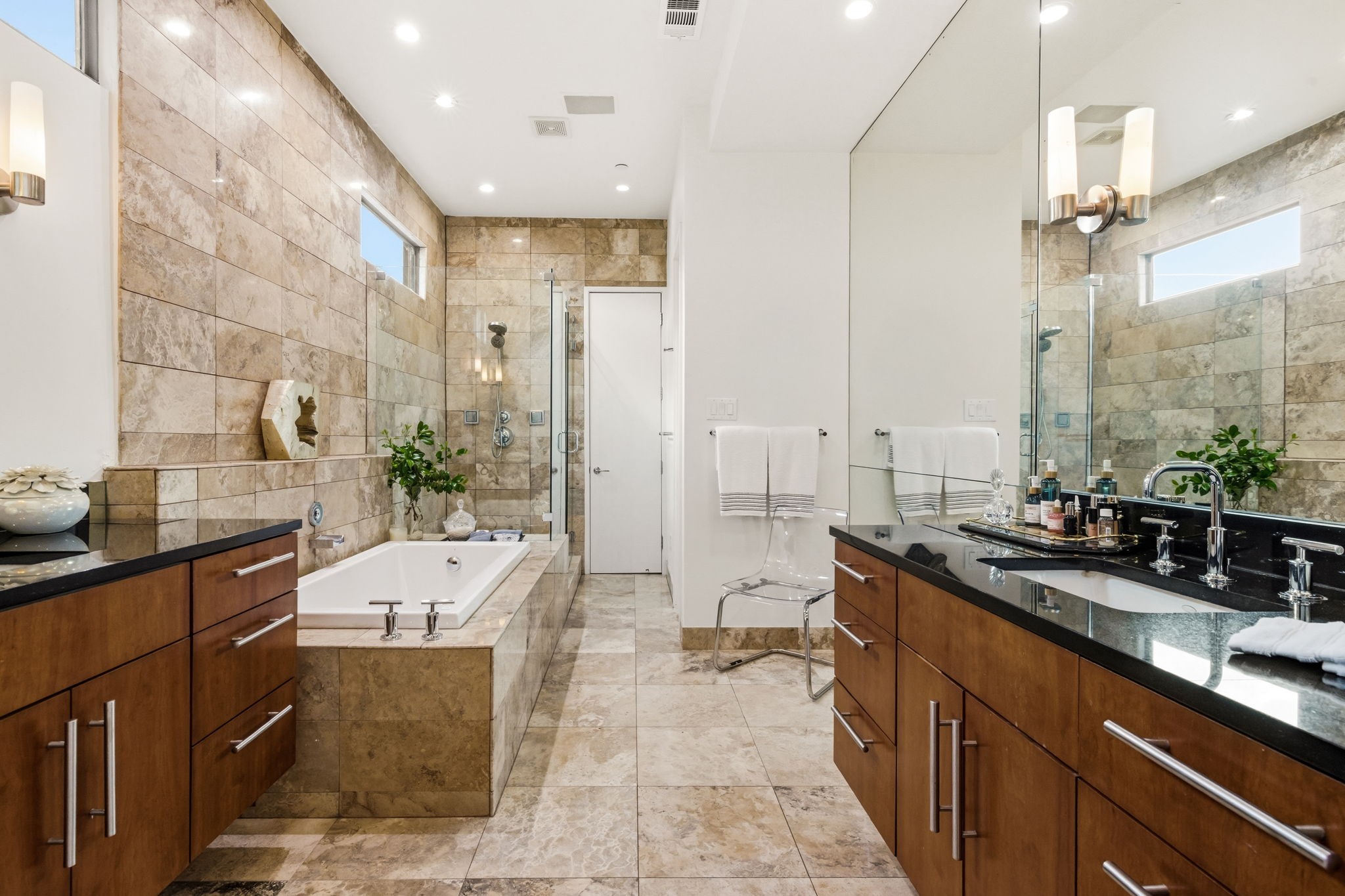 4025 Hawthorne Avenue Dallas TX 75219