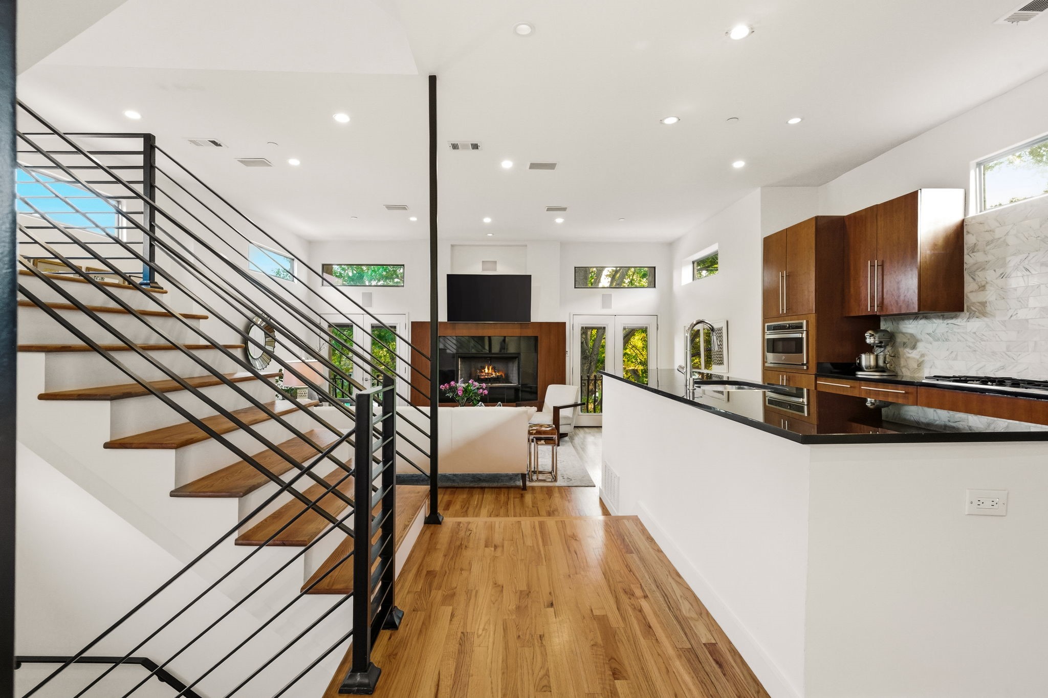 4025 Hawthorne Avenue Dallas TX 75219
