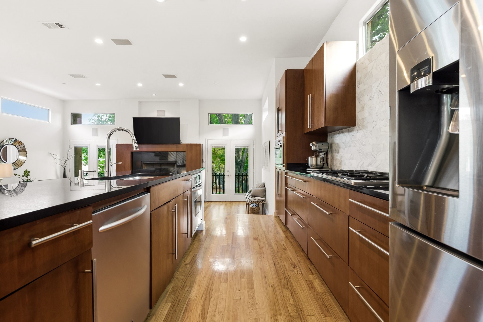 4025 Hawthorne Avenue Dallas TX 75219