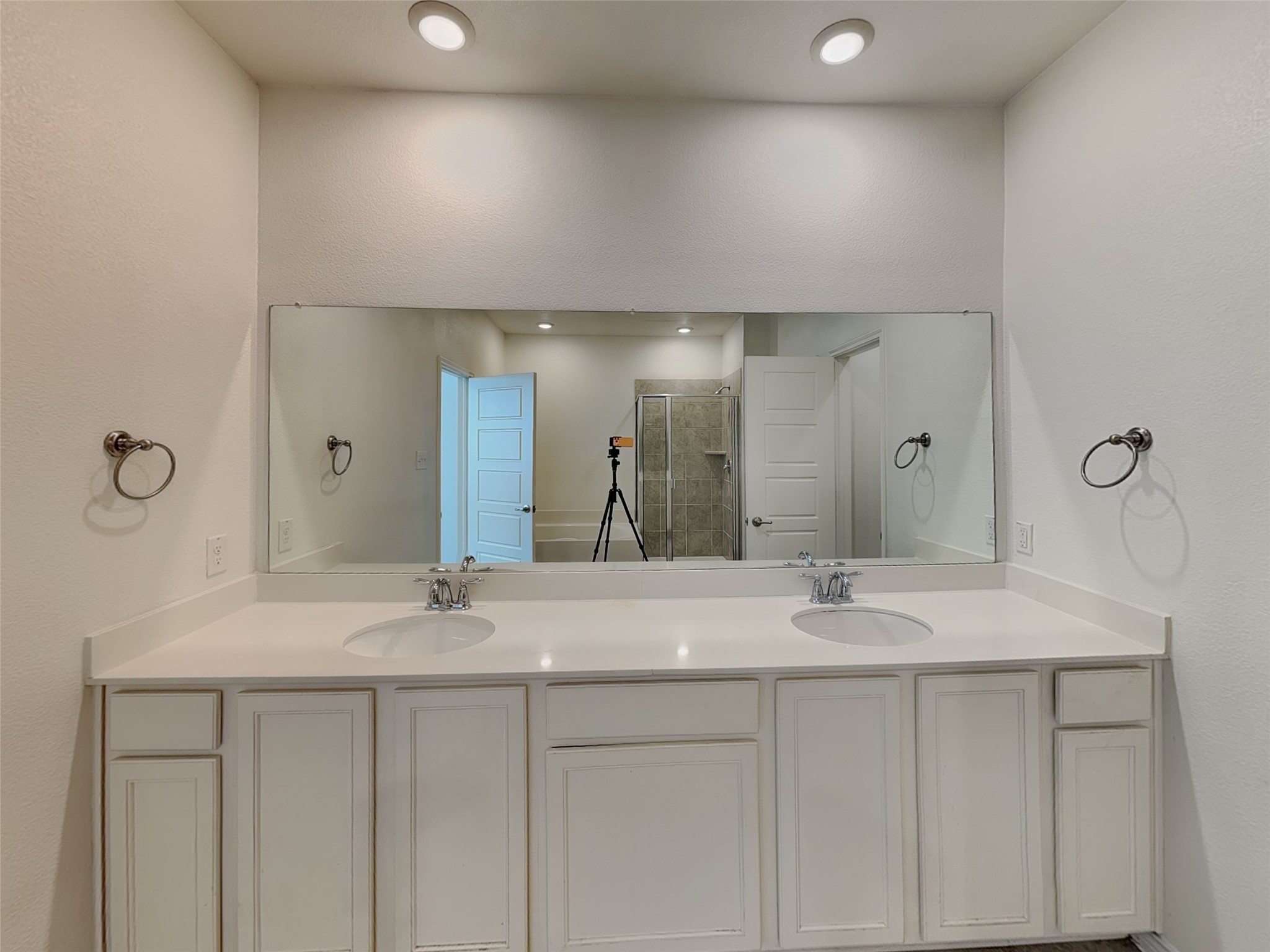 2431 Klamath Drive Lewisville TX 75056