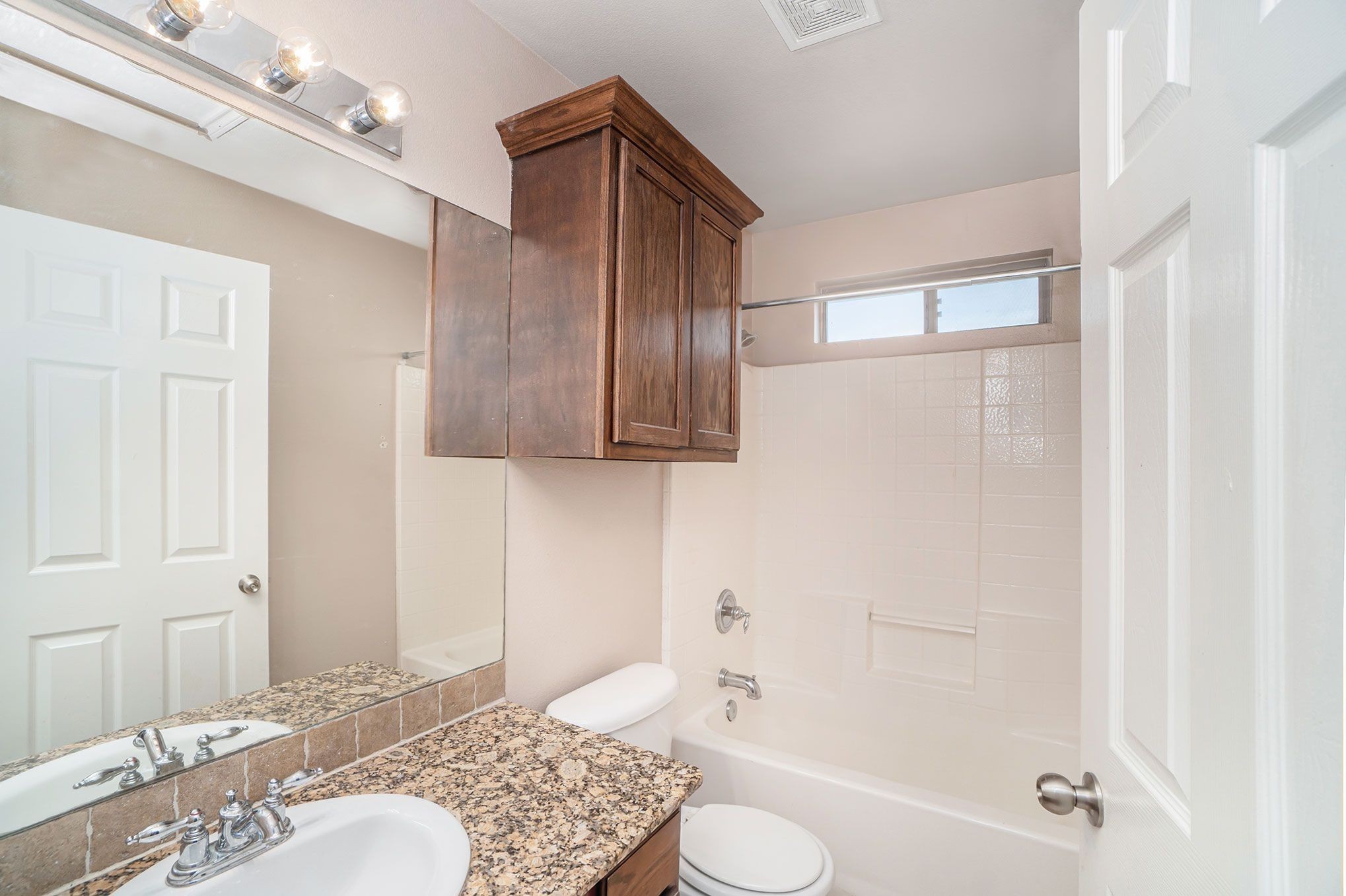 542 Mast Court Crowley TX 76036