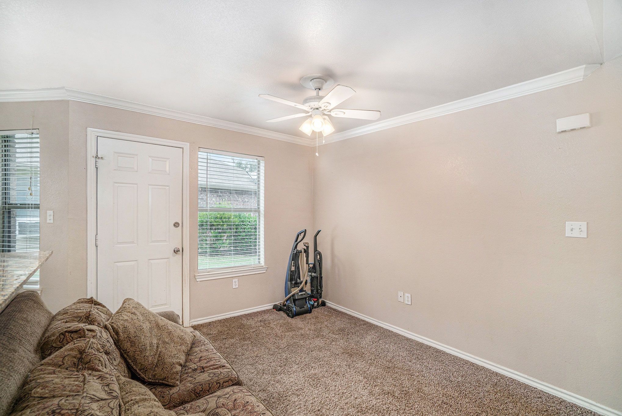 542 Mast Court Crowley TX 76036