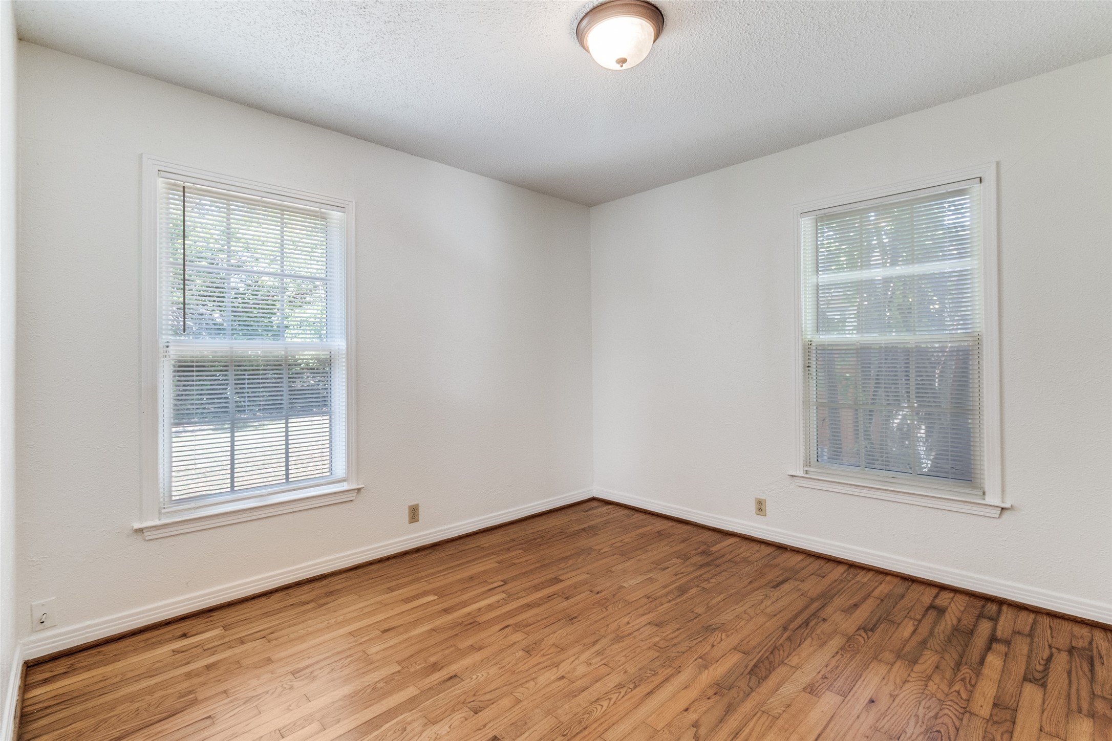 6523 Santa Fe Avenue Dallas TX 75223