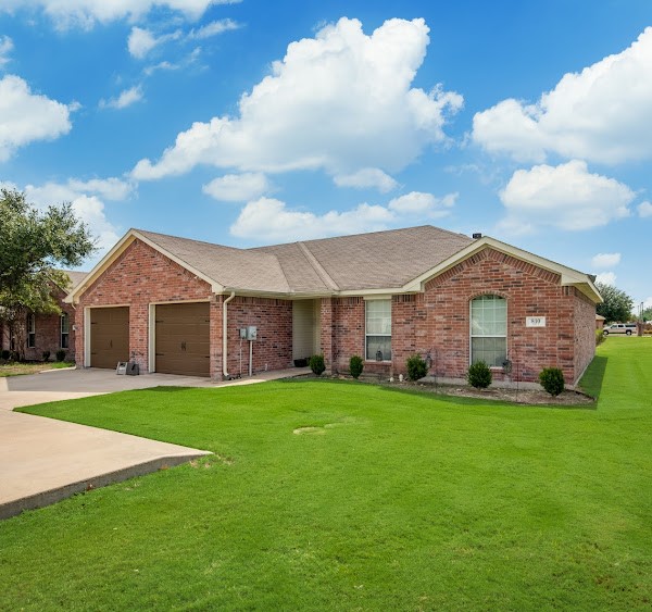 803 Hibiscus Trail Waxahachie TX 75165