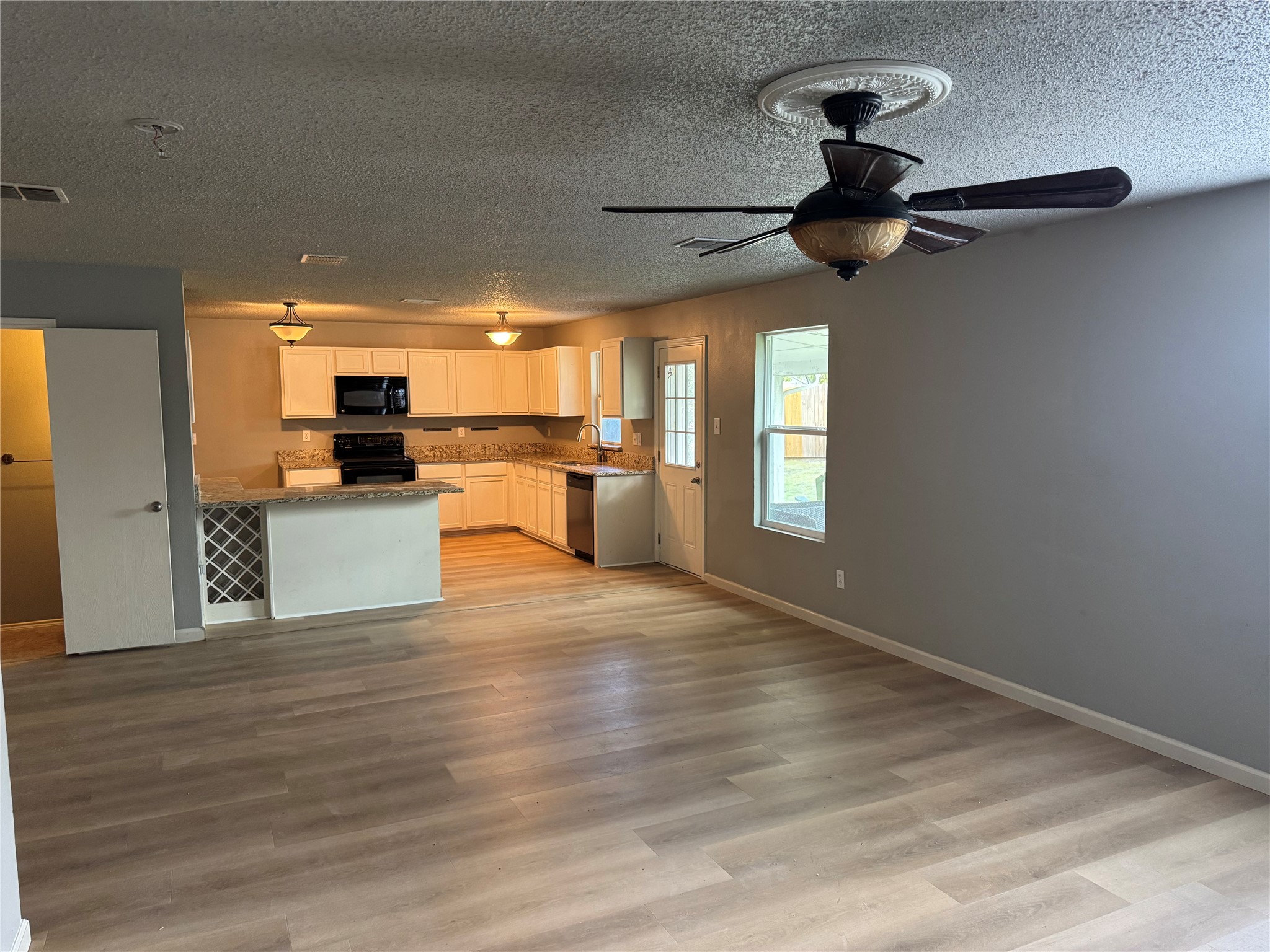 4612 Bellcrest Drive Mckinney TX 75070