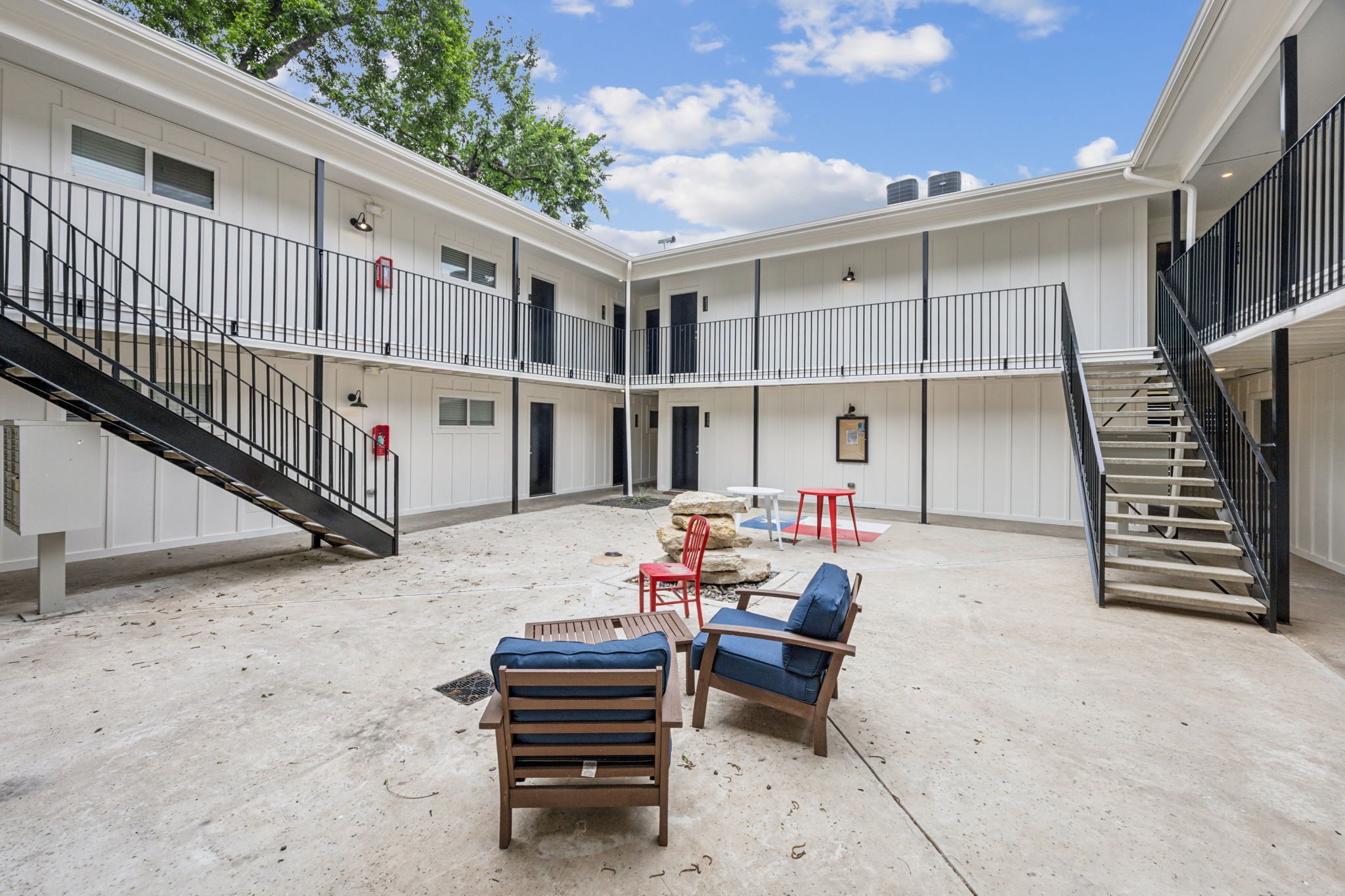 5018 San Jacinto Street Dallas TX 75206