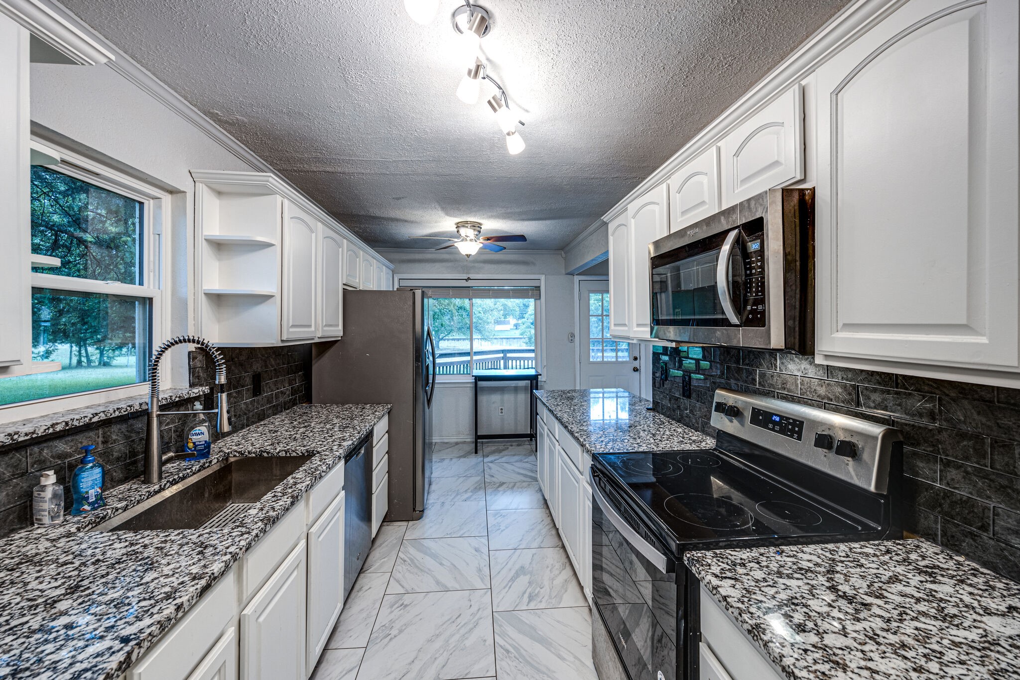 14520 Shoredale Lane Farmers Branch TX 75234