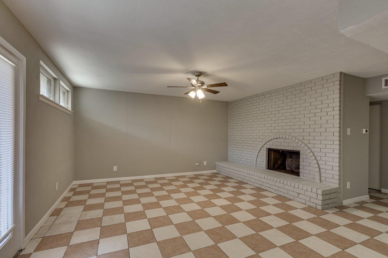5709 Christie Lane Garland TX 75044