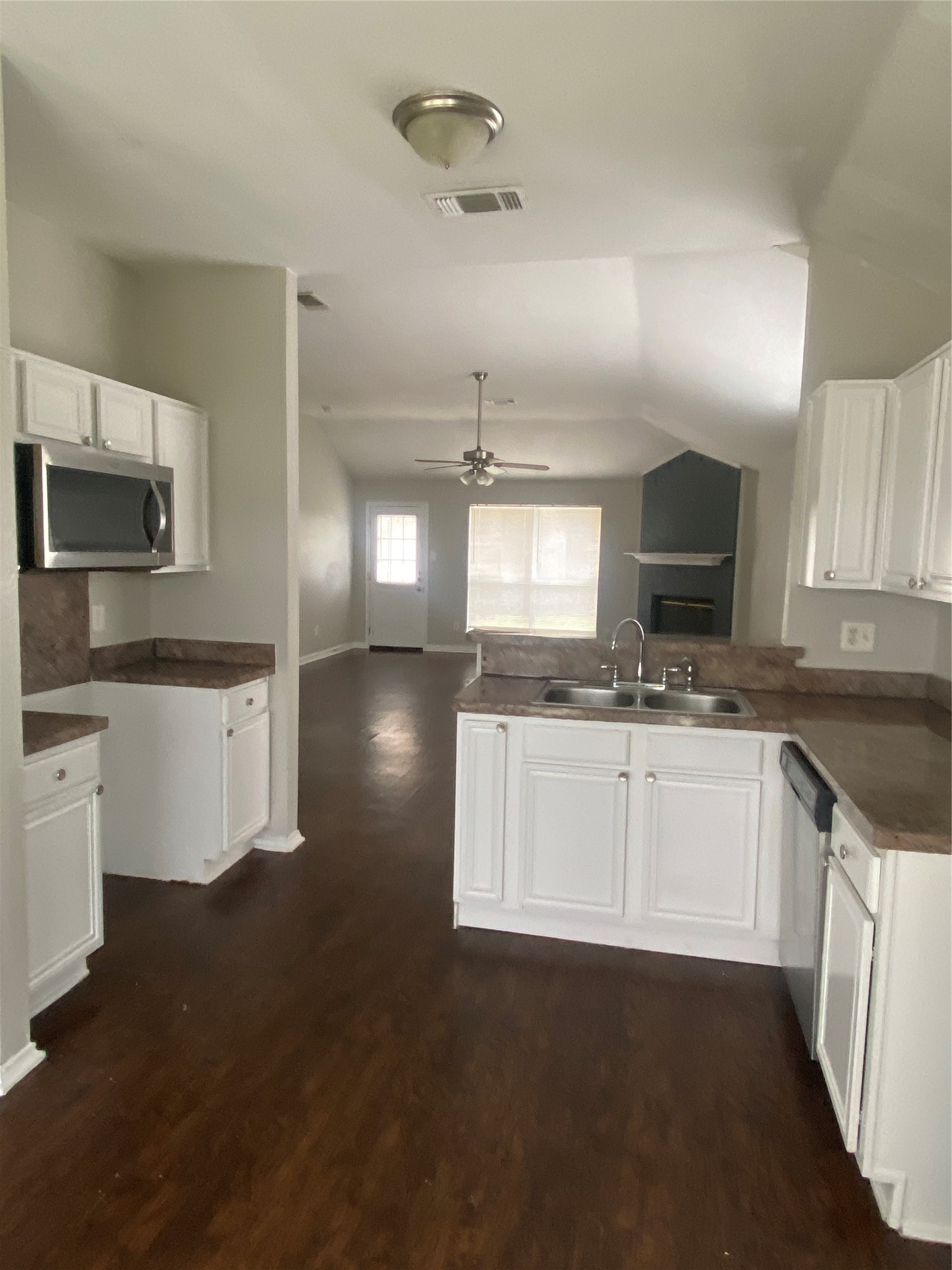 2843 Saint Johns Avenue Lancaster TX 75146