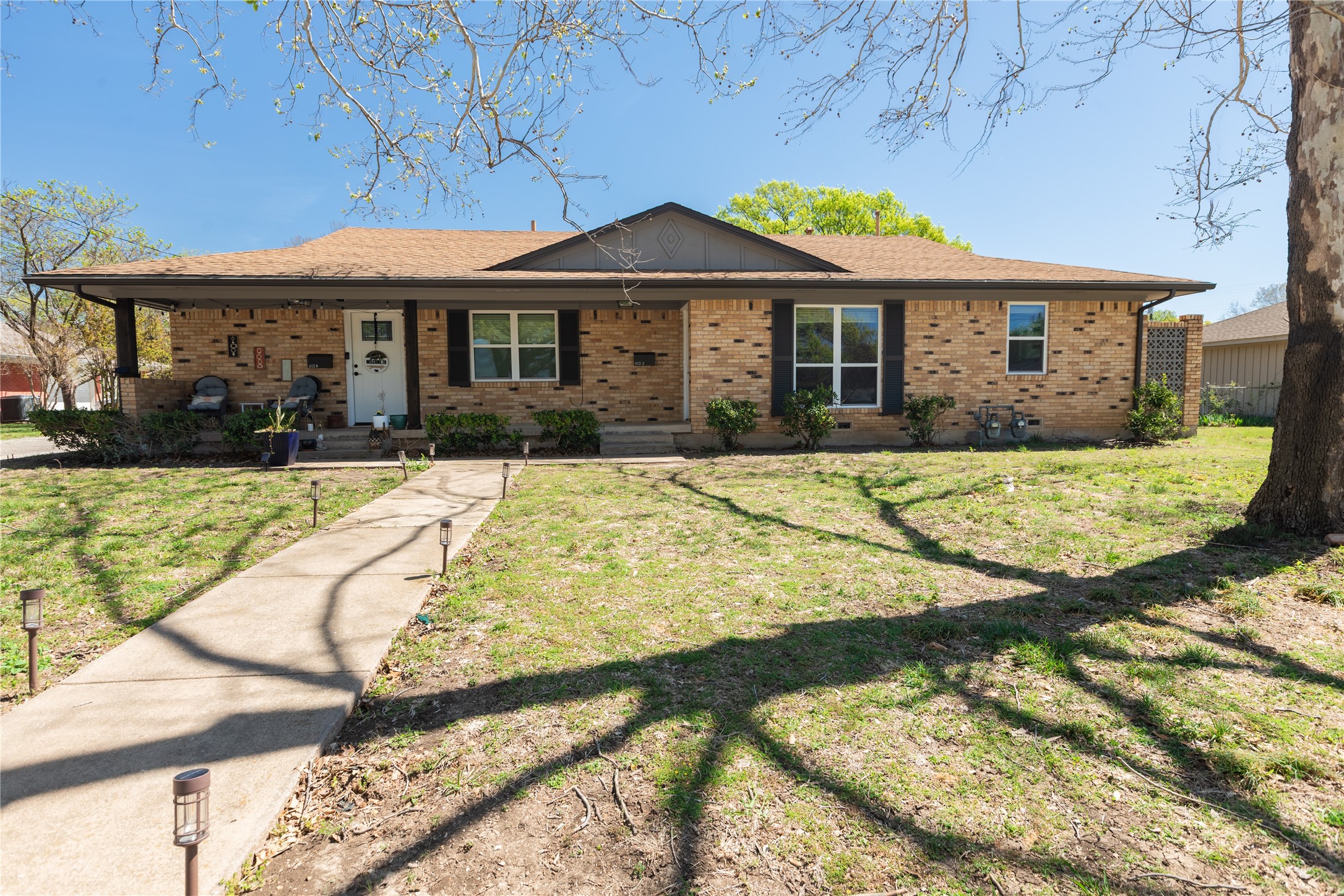 602 N Morris Street Mckinney TX 75069