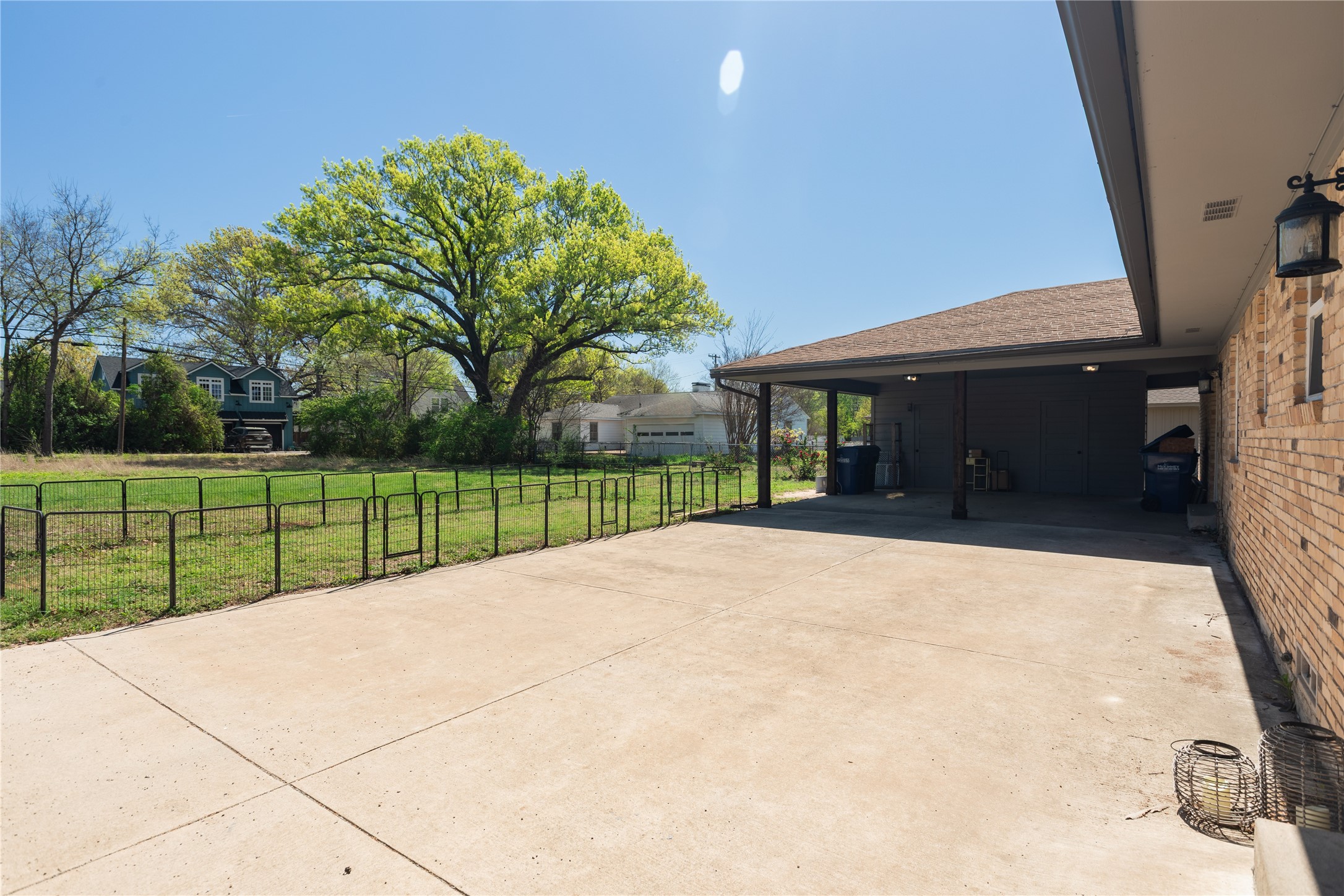 602 N Morris Street Mckinney TX 75069