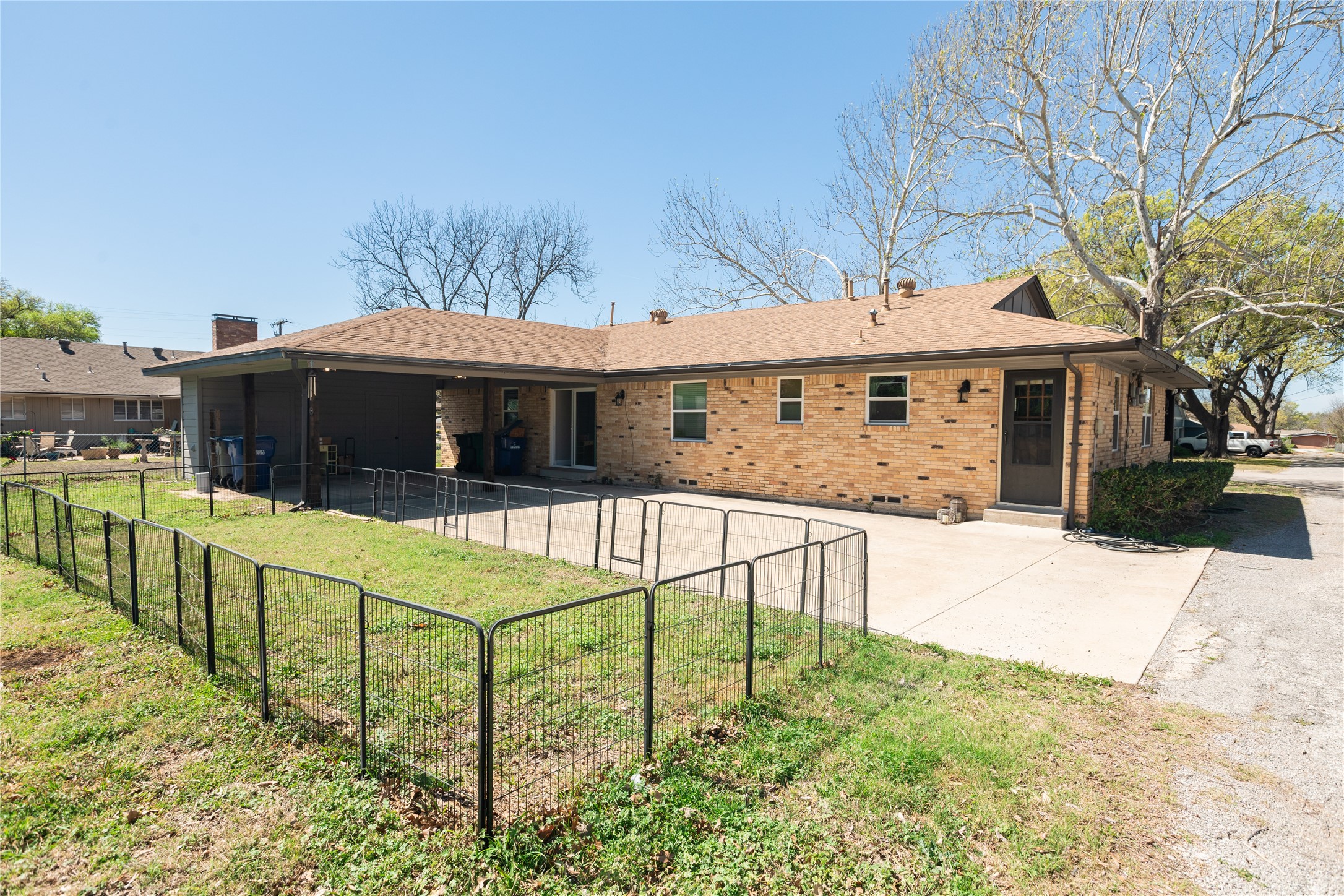 602 N Morris Street Mckinney TX 75069