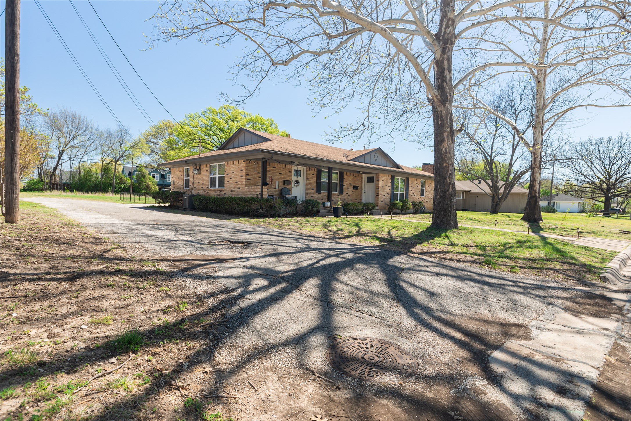 602 N Morris Street Mckinney TX 75069