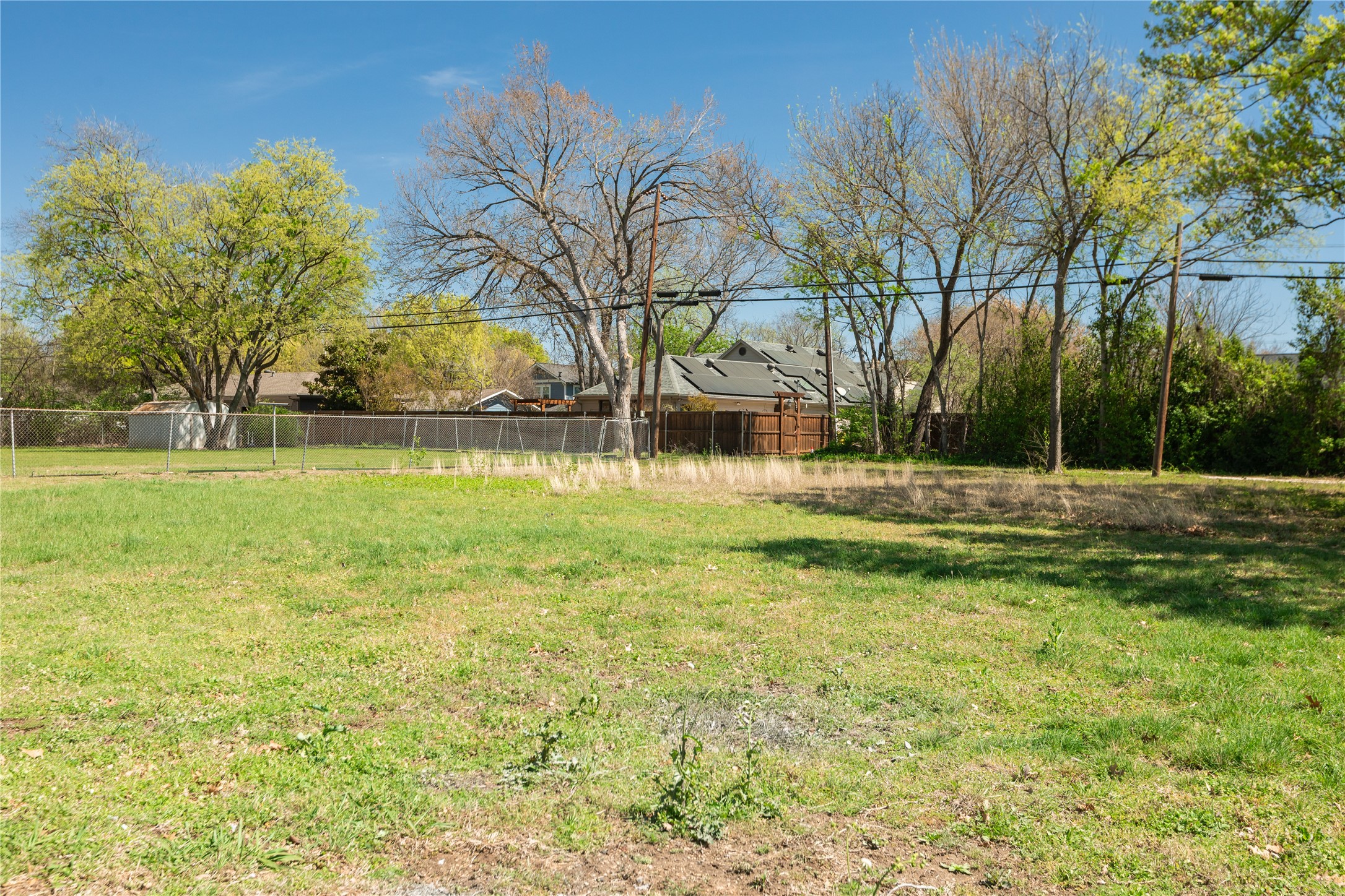 602 N Morris Street Mckinney TX 75069