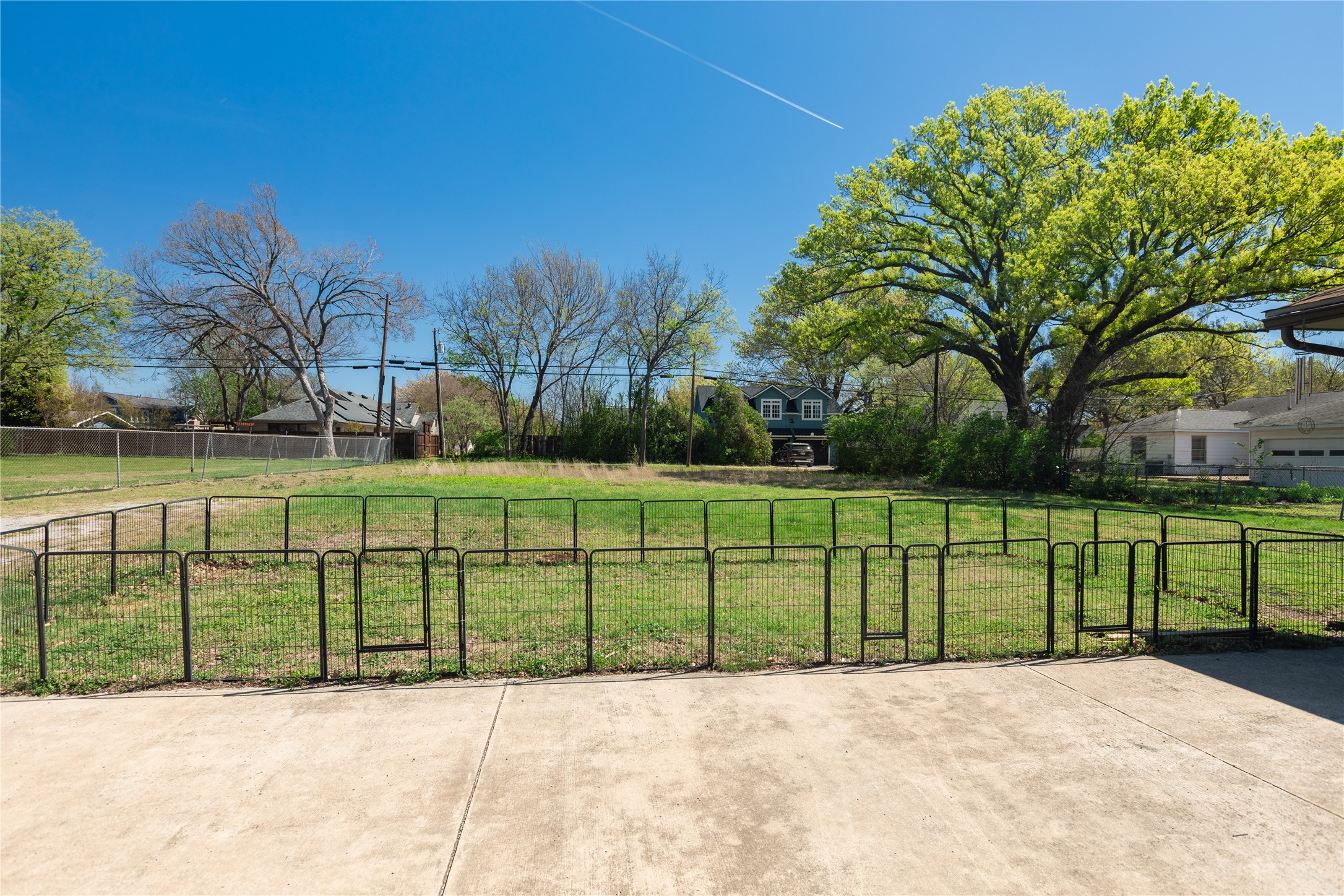 602 N Morris Street Mckinney TX 75069