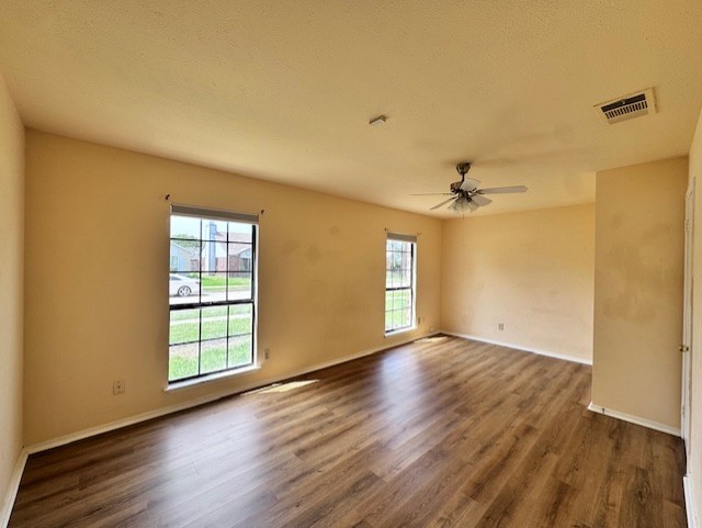 4136 Caldwell Avenue The Colony TX 75056