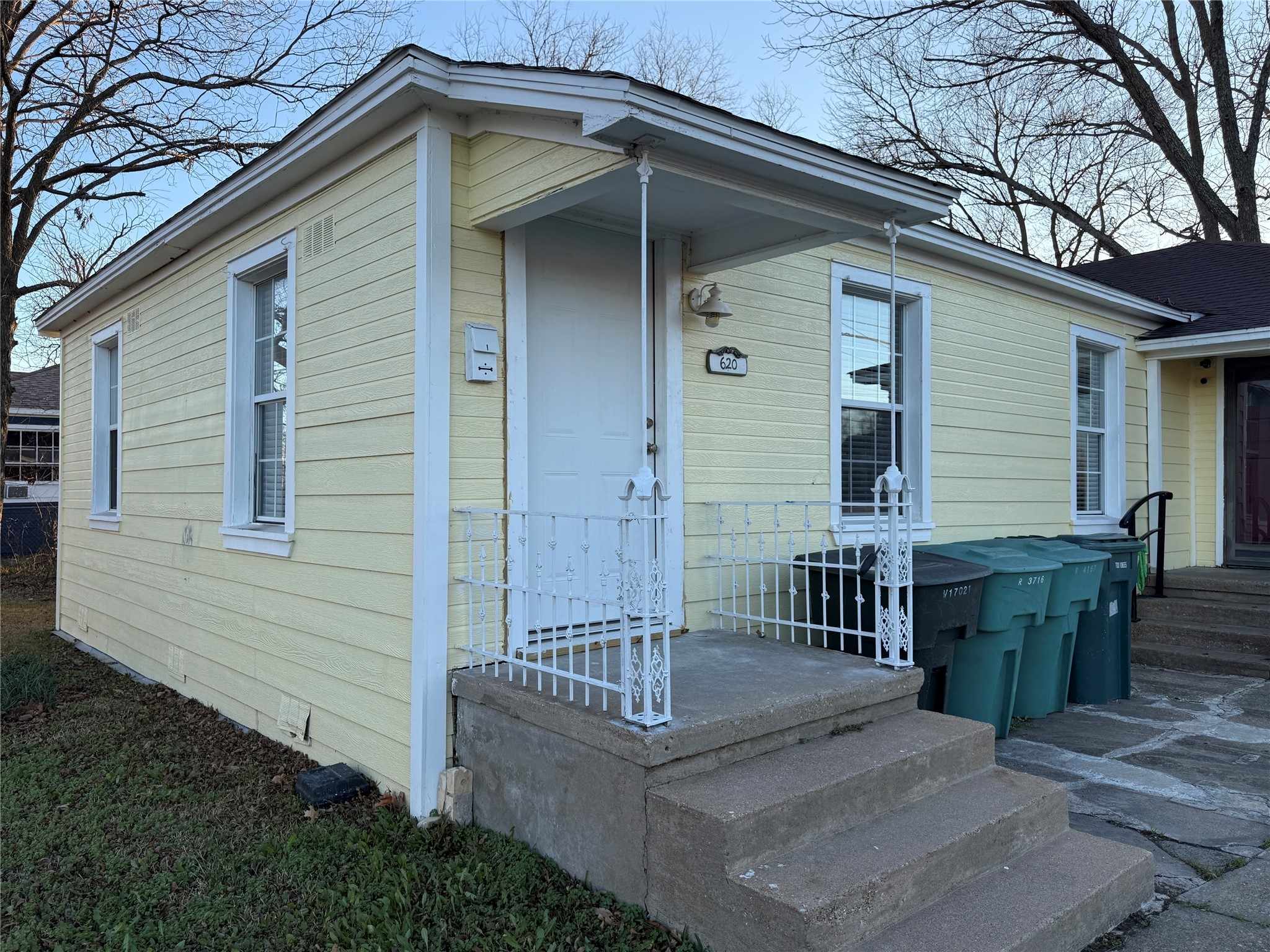 620 N Walnut Street Sherman TX 75090