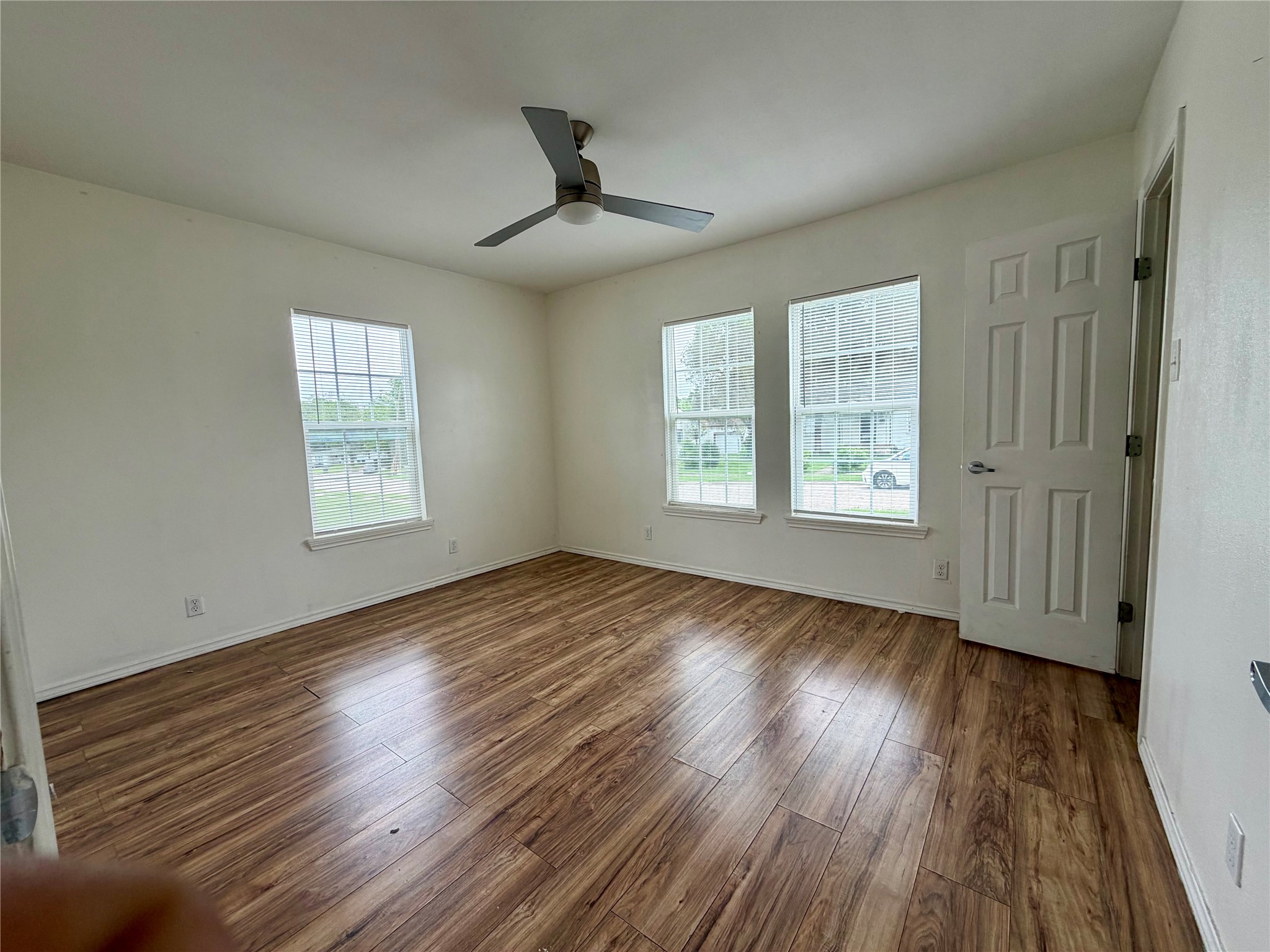 2303 Deer Path Drive Dallas TX 75216