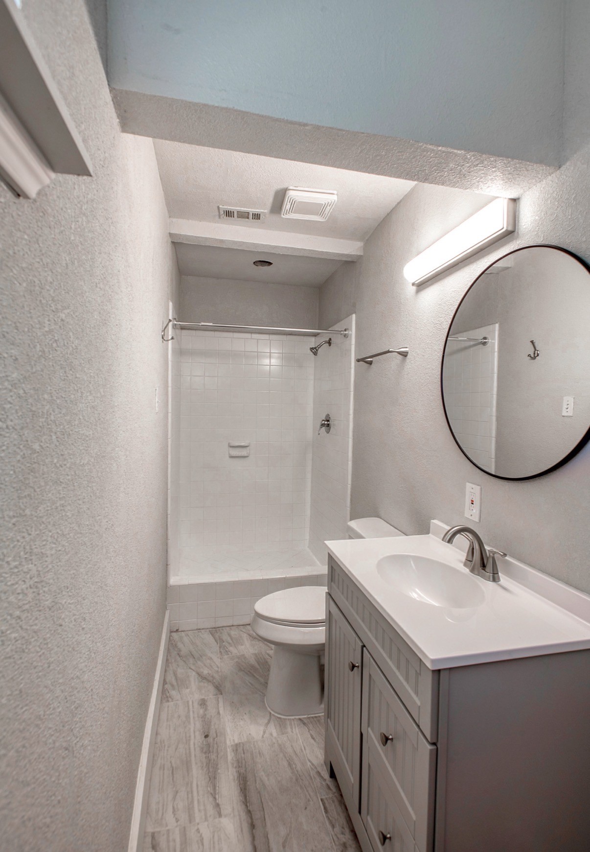 307 Dee Lane Arlington TX 76011