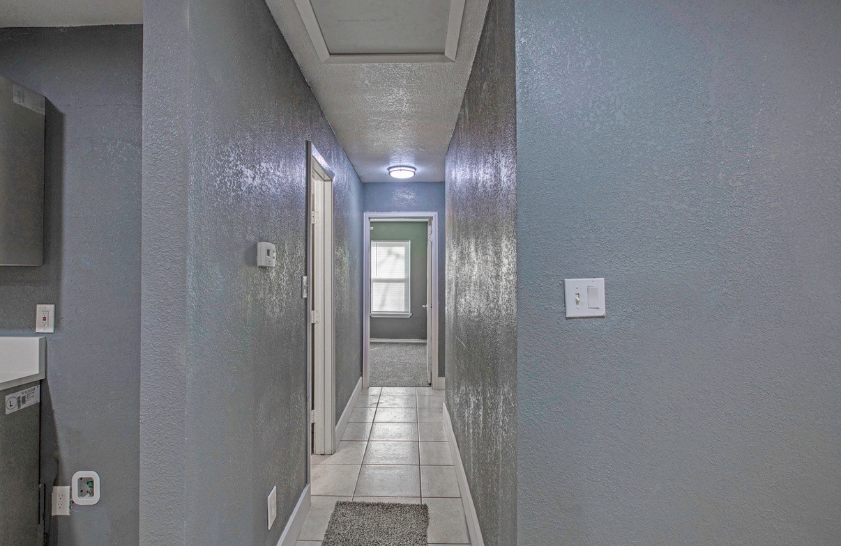 307 Dee Lane Arlington TX 76011