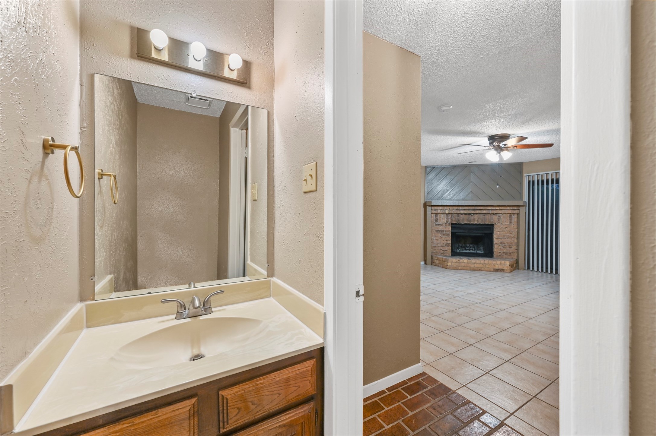 14800 Enterprise Drive Farmers Branch TX 75234