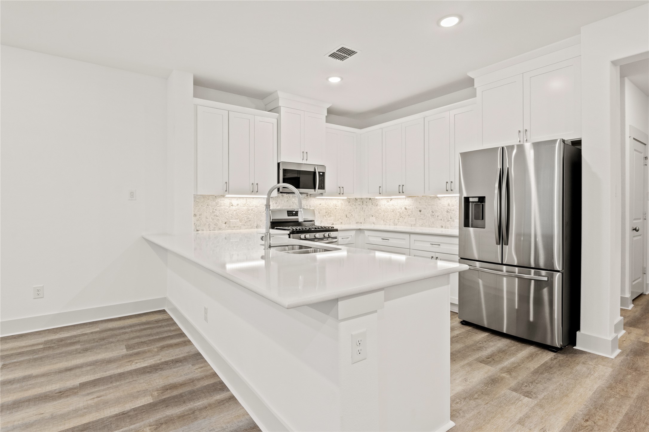812 Trace Hawk Lane Arlington TX 76005