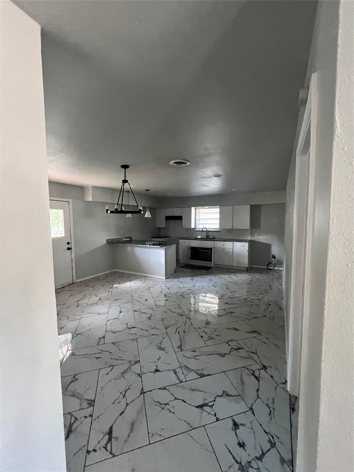 665 Cedarcliff Drive Dallas TX 75217