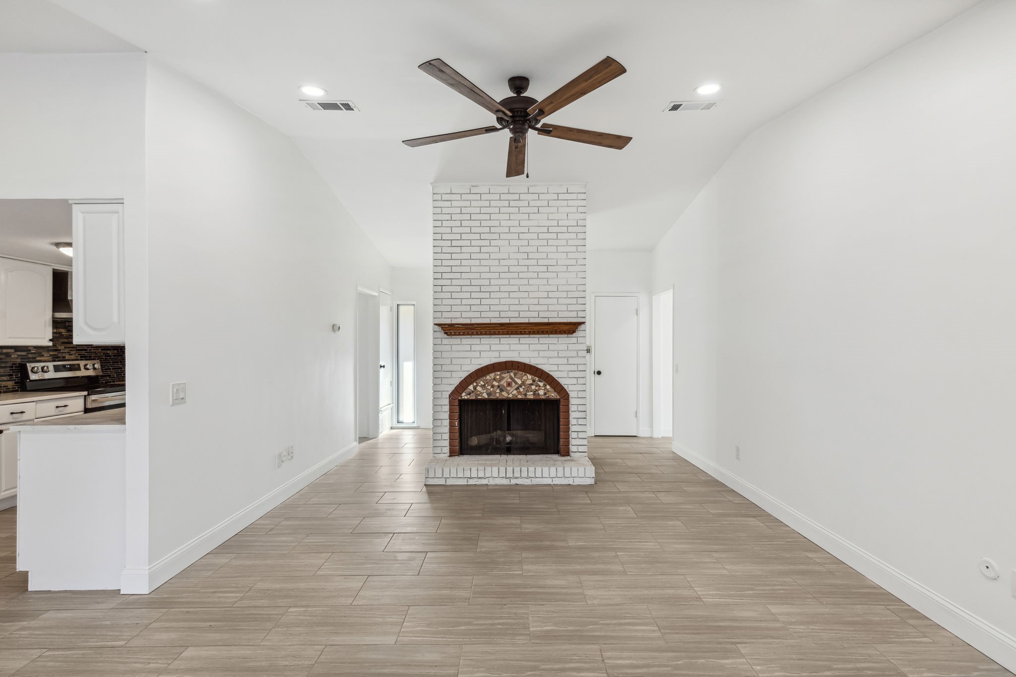 2129 Richland Drive Garland TX 75044