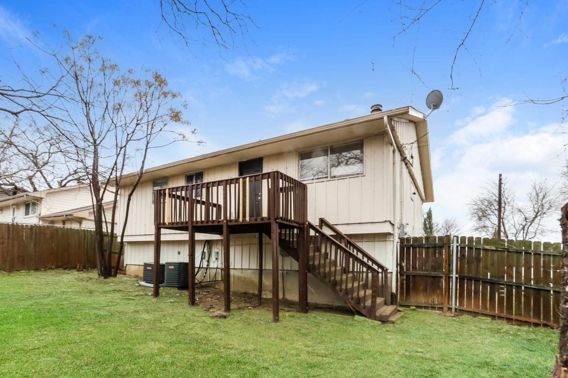 917 Montclair Drive Garland TX 75040