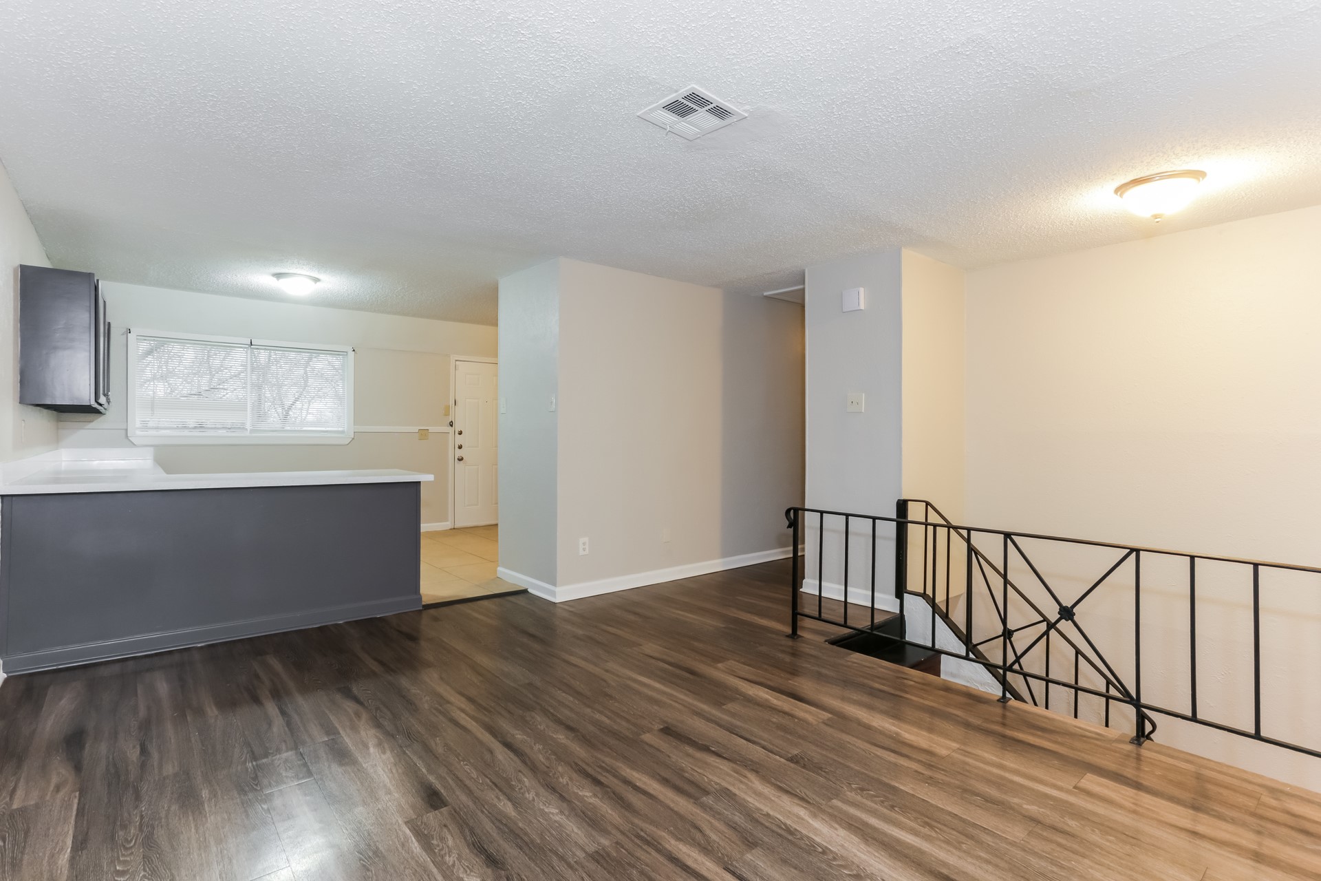 917 Montclair Drive Garland TX 75040