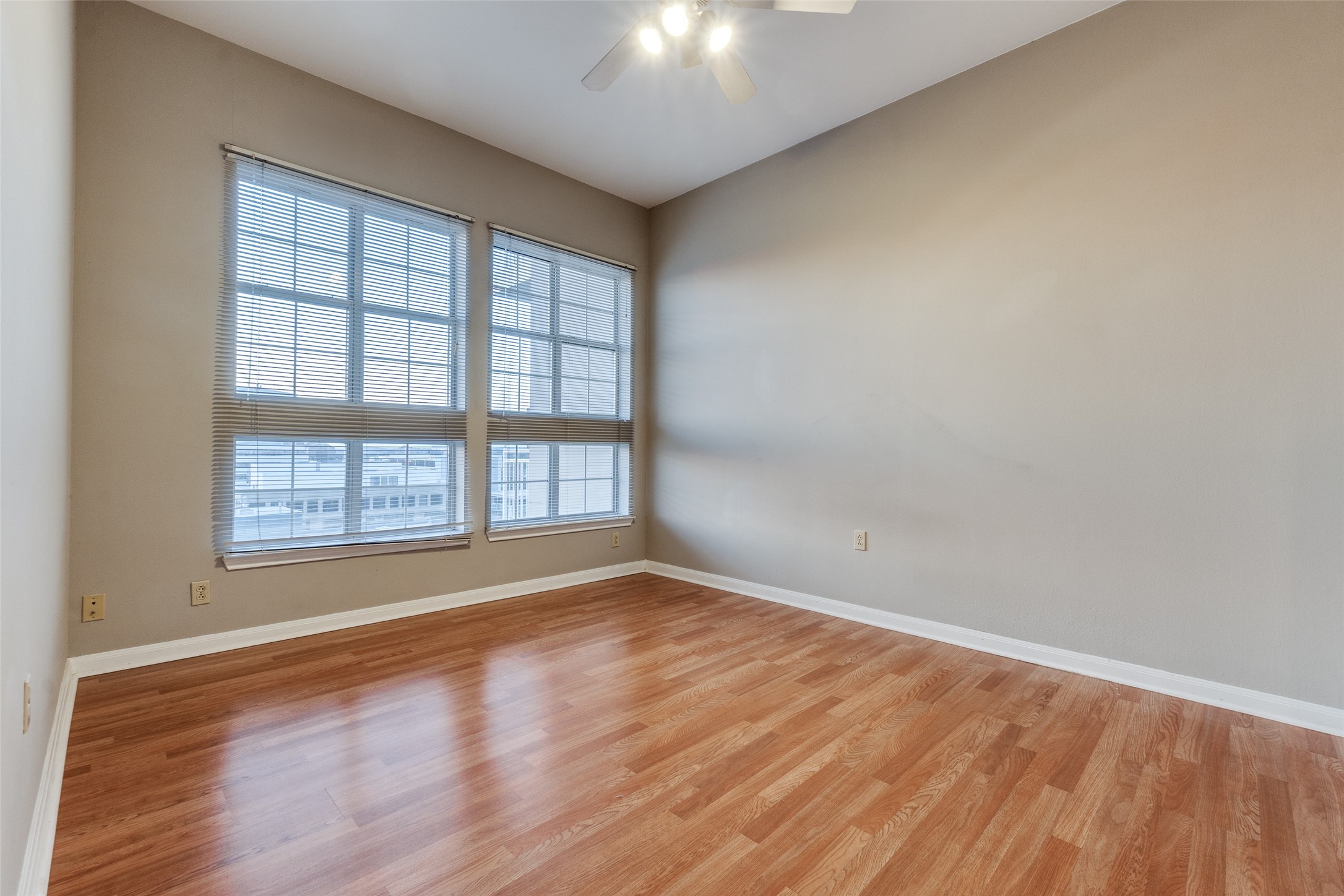 3225 Turtle Creek Boulevard Dallas TX 75219