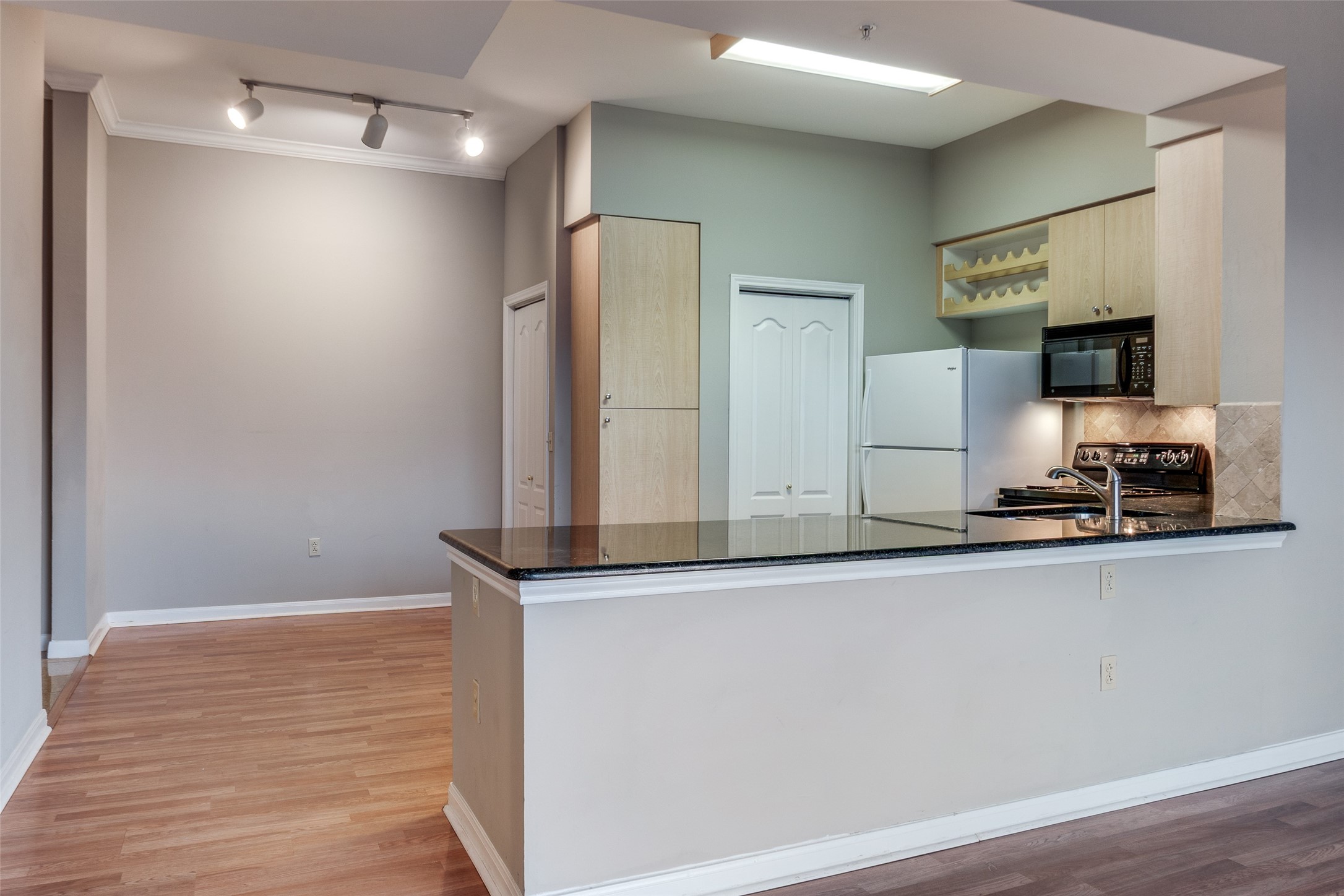 3225 Turtle Creek Boulevard Dallas TX 75219