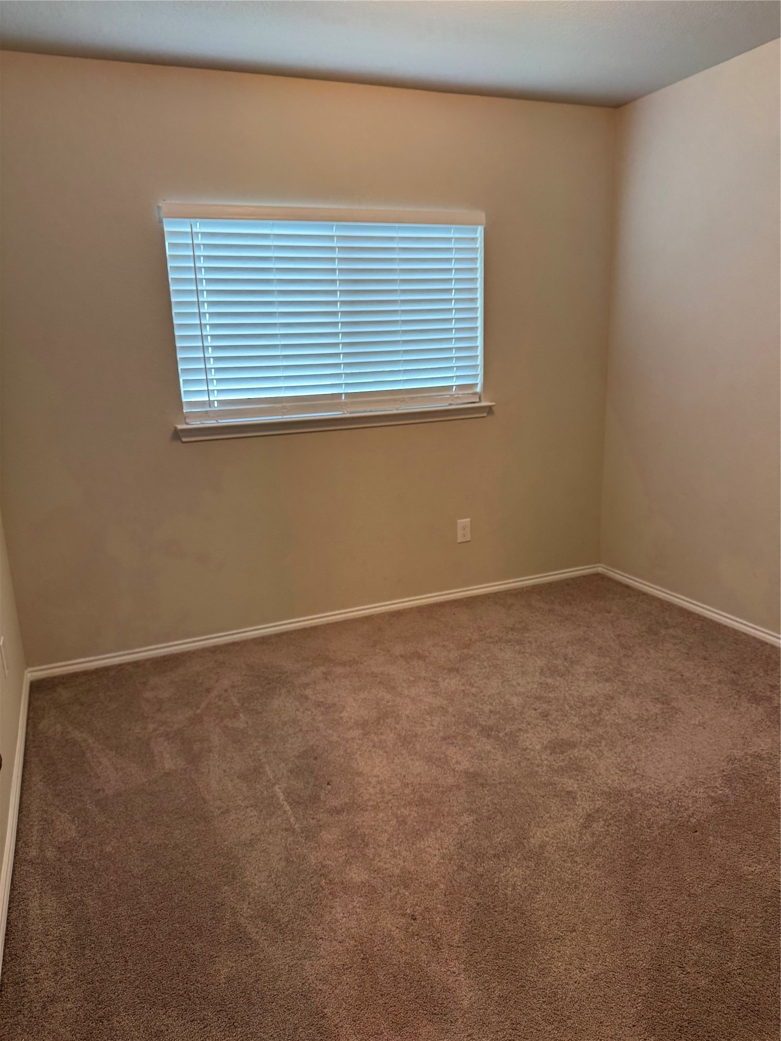 102 Rock Creek Lane Terrell TX 75160