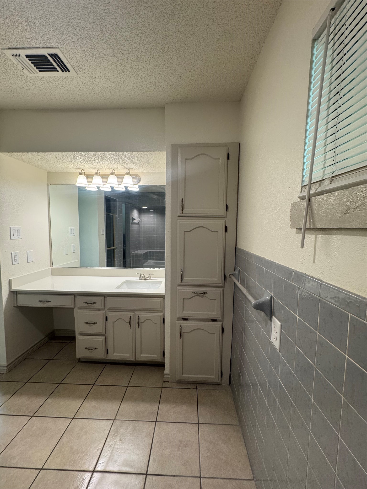 3731 Avenue M Fort Worth TX 76105