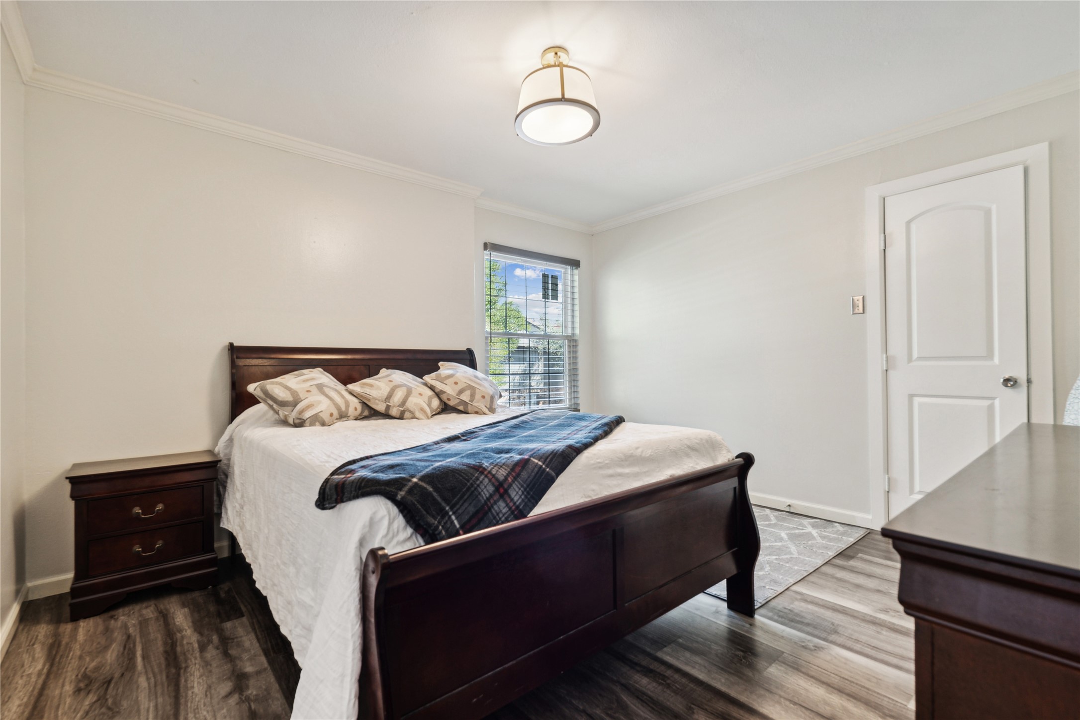 5335 Bent Tree Forest Drive Dallas TX 75248