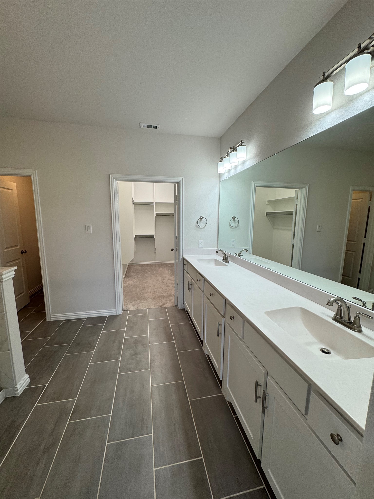 633 Somerset Drive Lewisville TX 75056