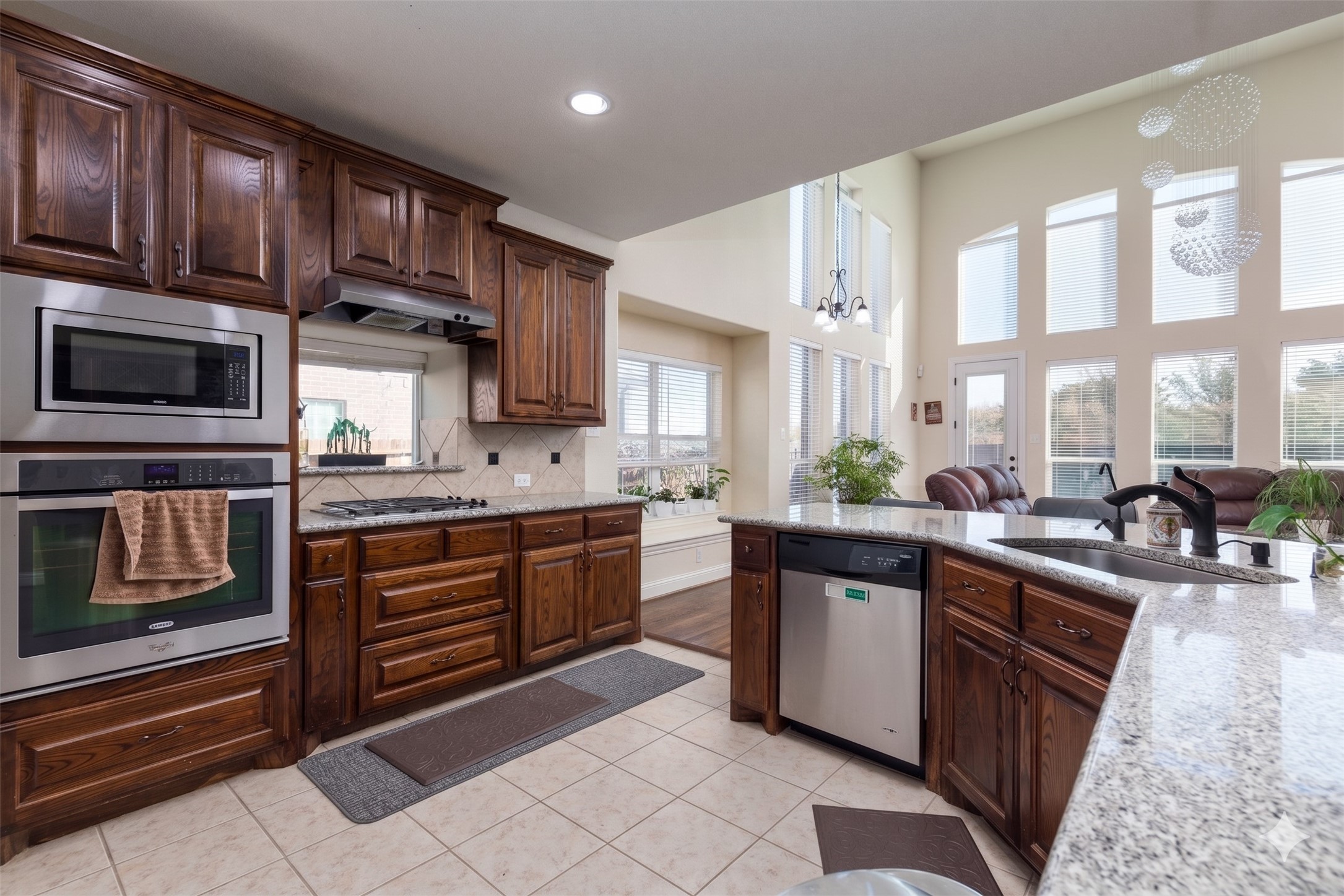 2555 Hannah Circle Frisco TX 75033