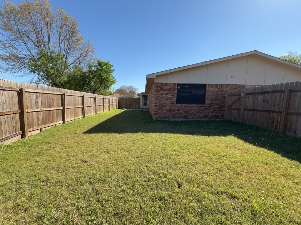 8917 Vernon Drive Rowlett TX 75088
