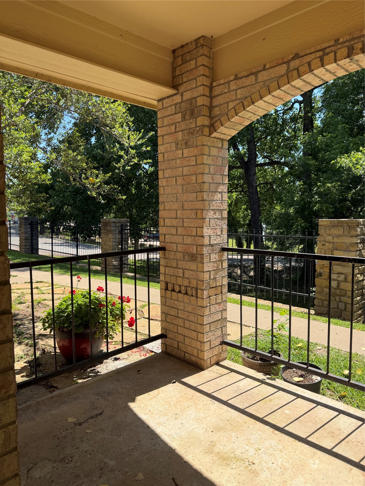 2108 Lakeforest Drive Weatherford TX 76087