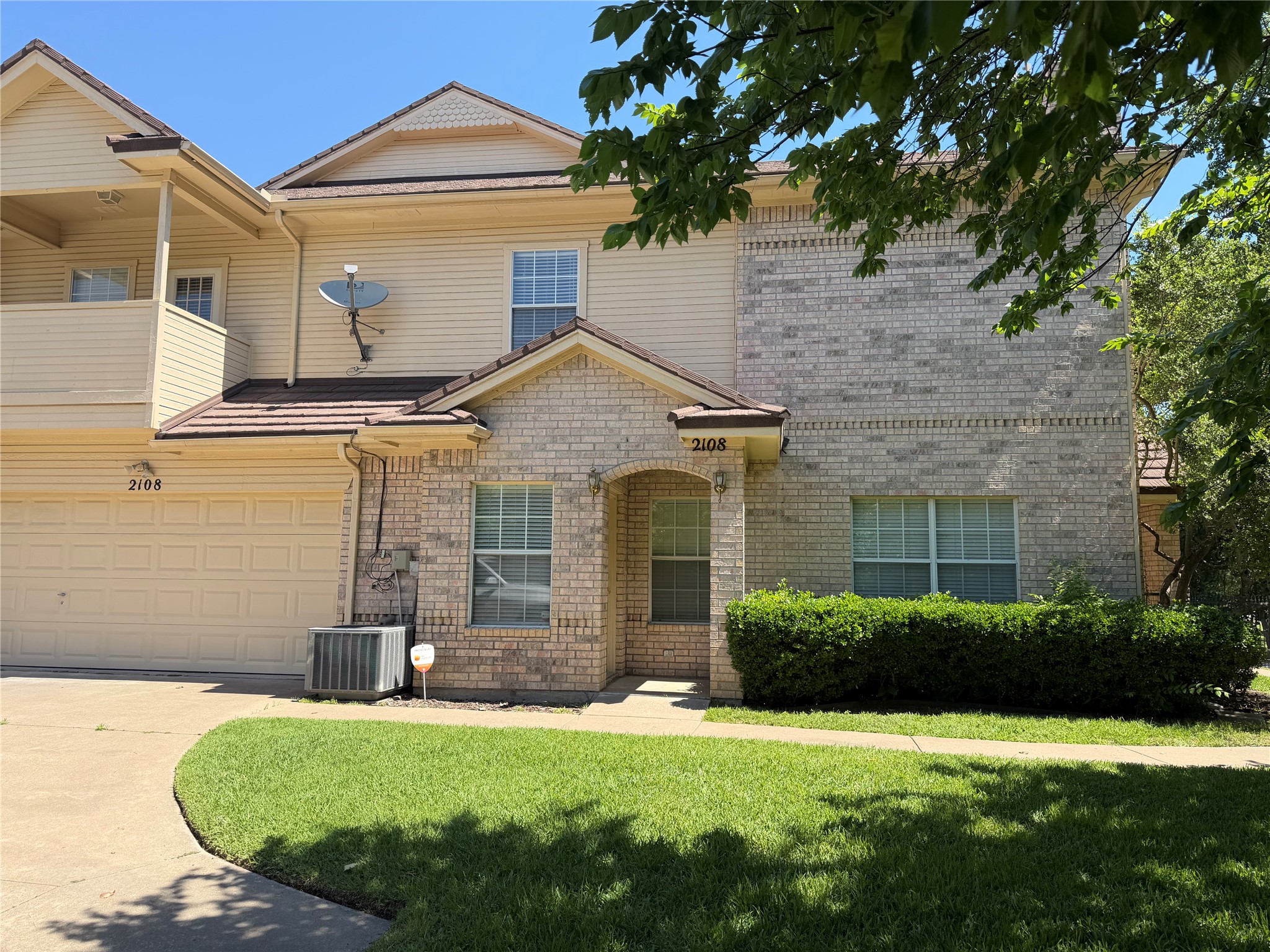 2108 Lakeforest Drive Weatherford TX 76087