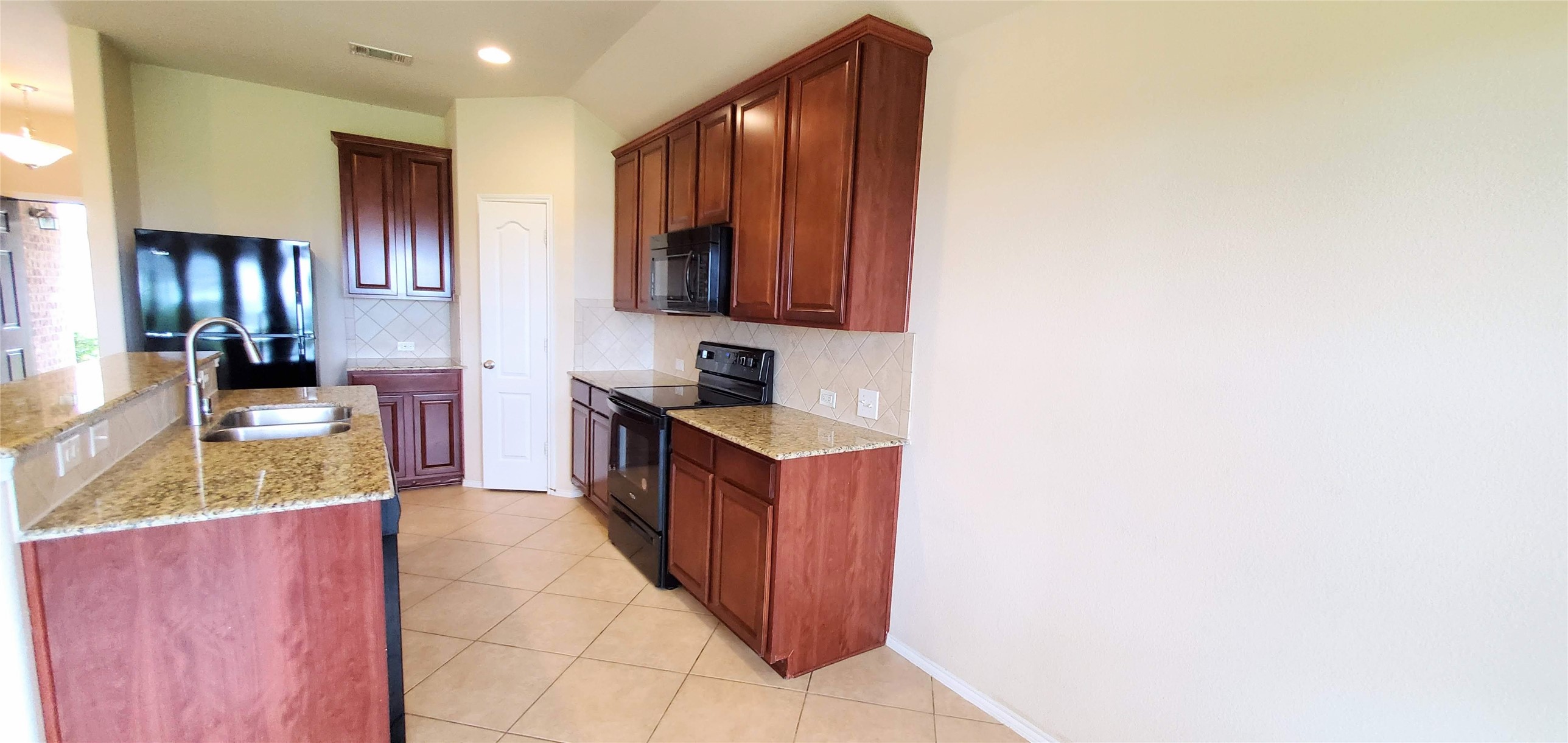 2832 Crescent Lake Drive Little Elm TX 75068