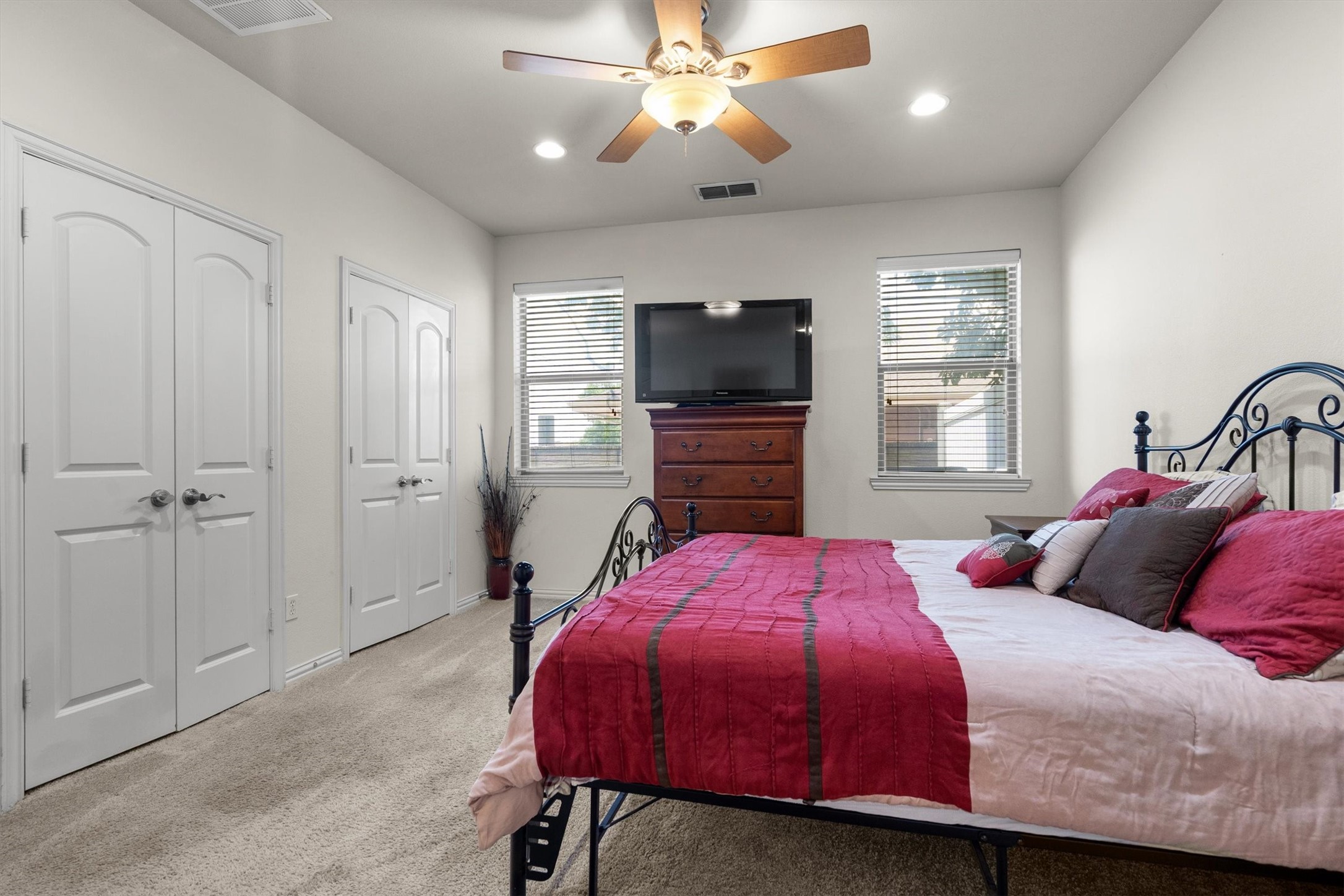 121 Corinna Court Hurst TX 76053