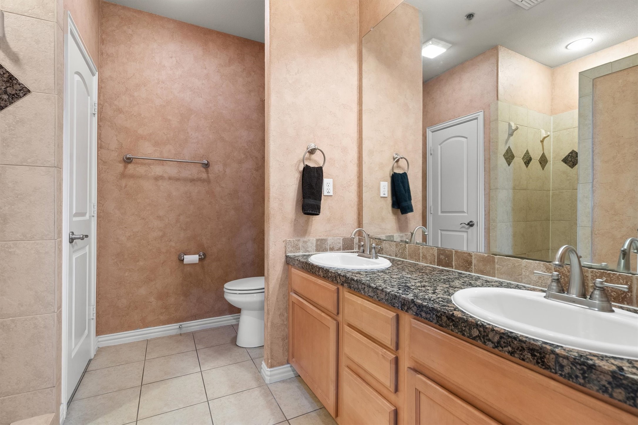 121 Corinna Court Hurst TX 76053