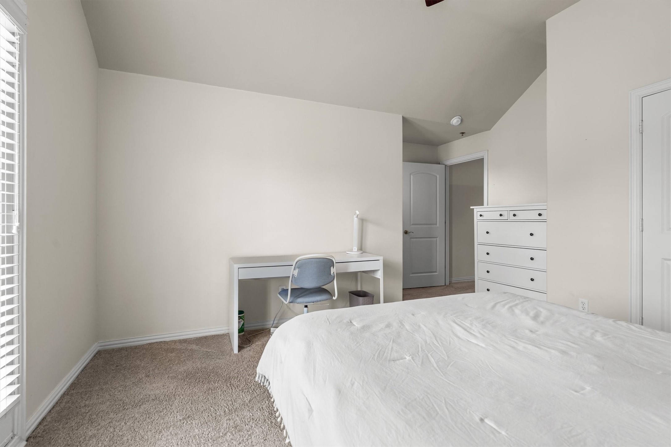 121 Corinna Court Hurst TX 76053