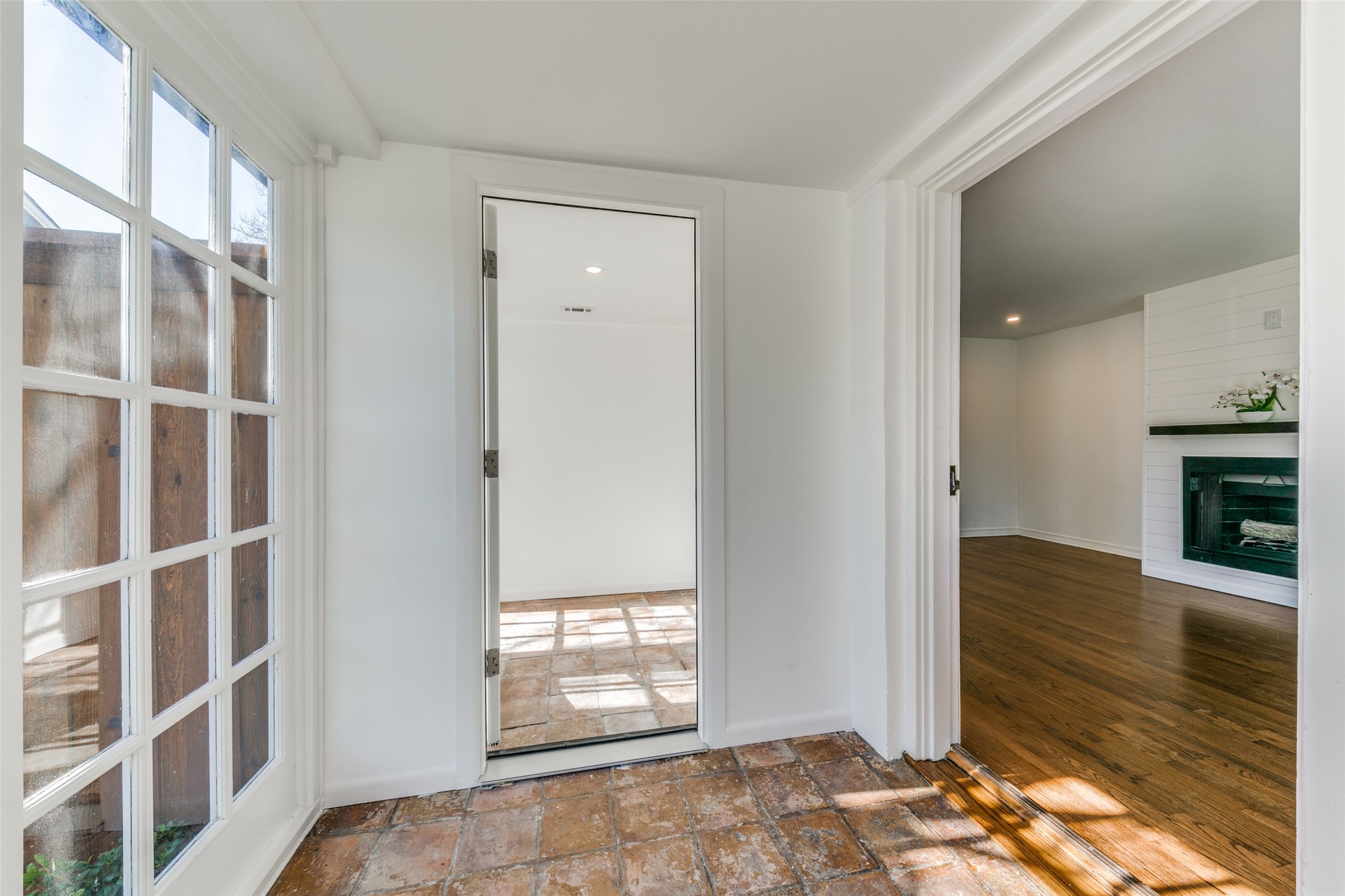 5117 Maple Springs Boulevard Dallas TX 75235
