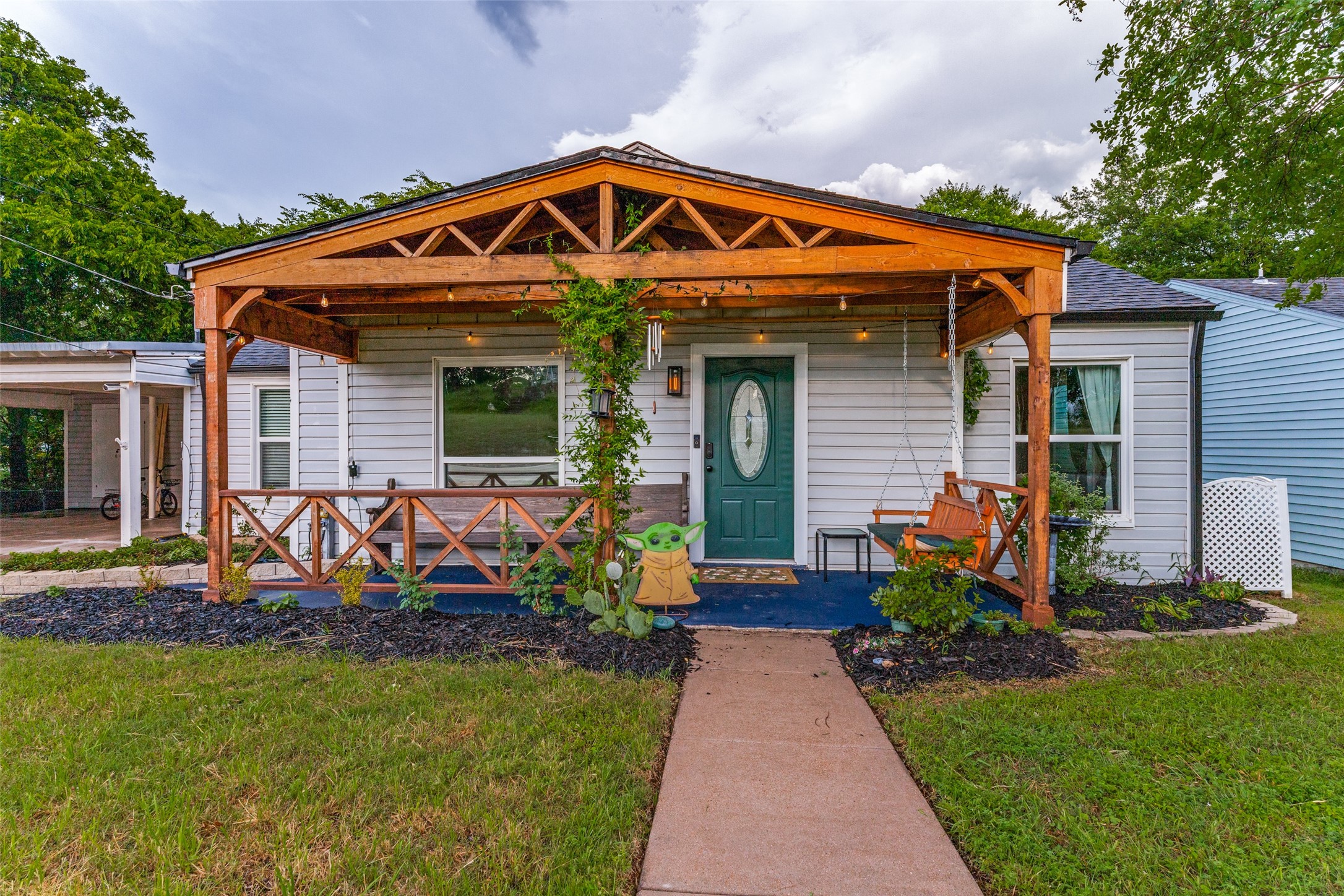 809 S Lamar Street Weatherford TX 76086