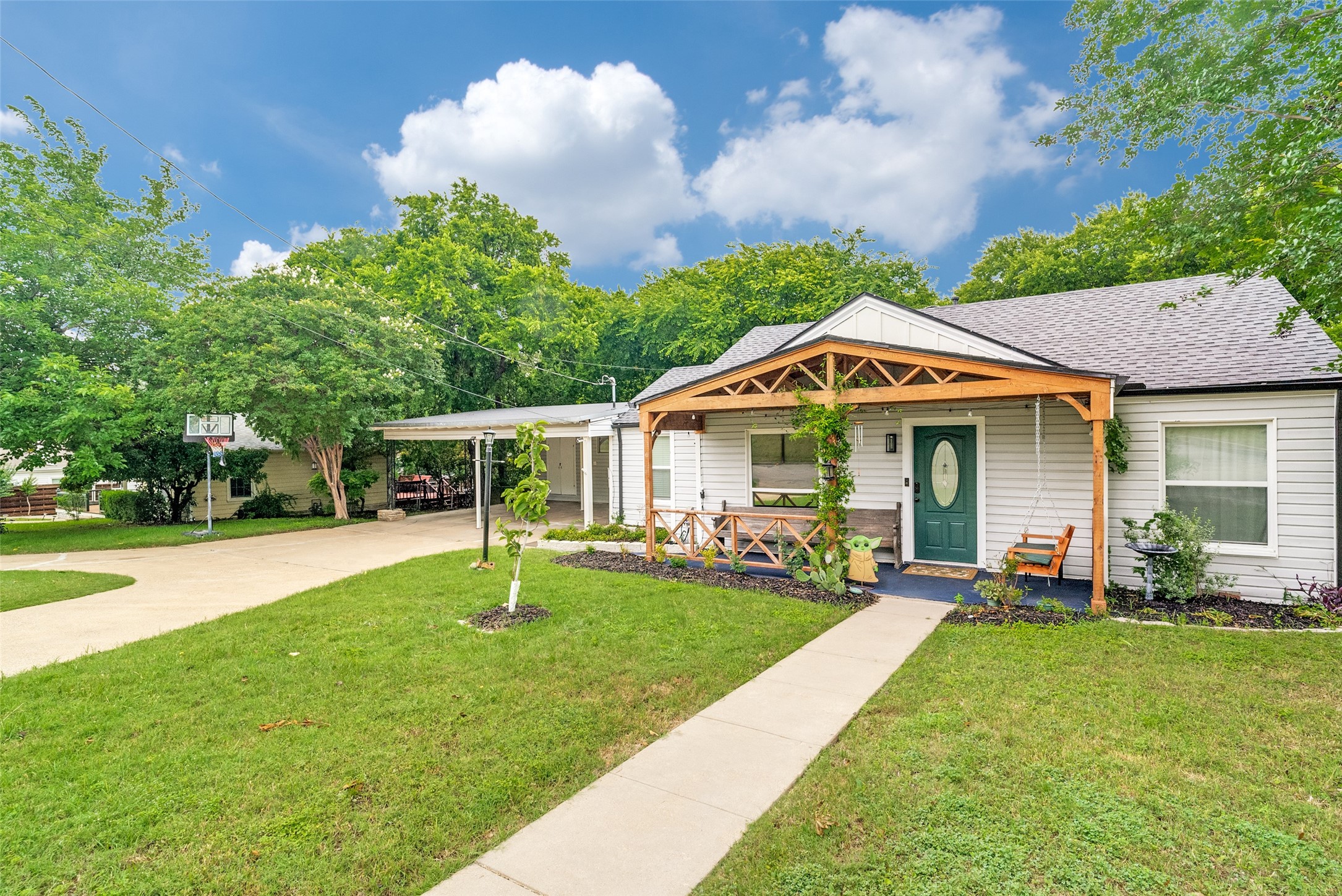 809 S Lamar Street Weatherford TX 76086