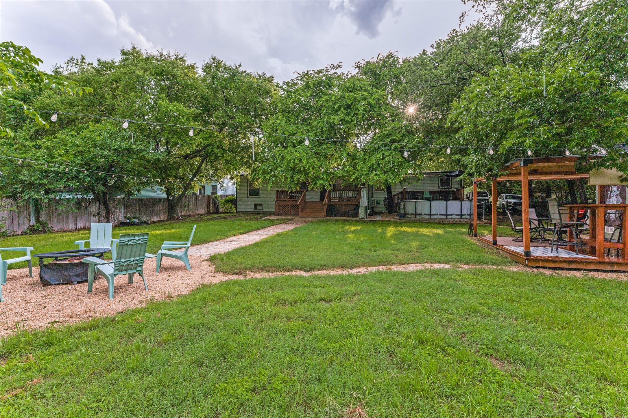 809 S Lamar Street Weatherford TX 76086