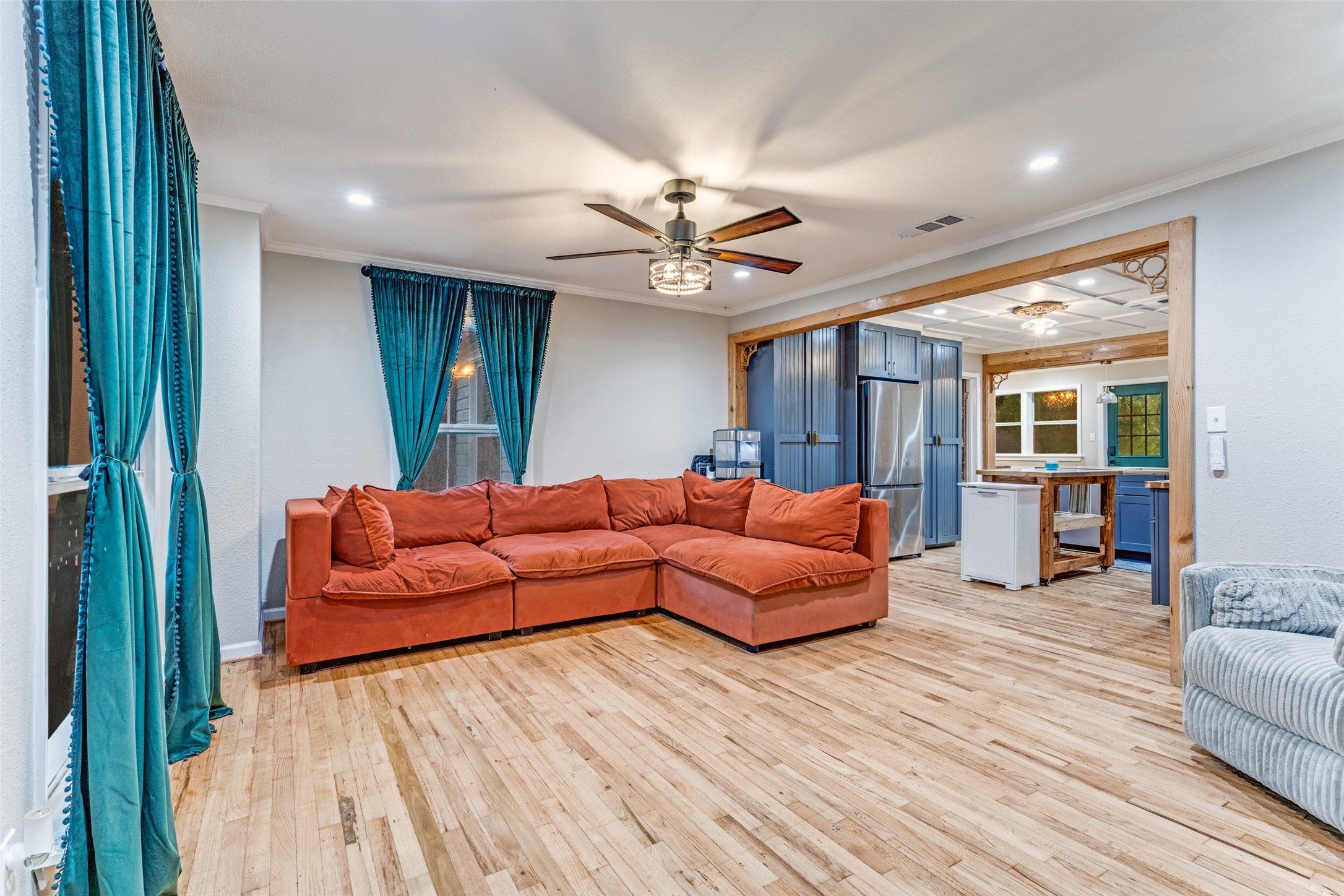 809 S Lamar Street Weatherford TX 76086